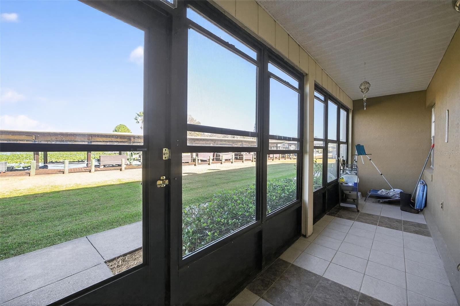 Image 30 of 61 For 1640 Juno Trail 102a