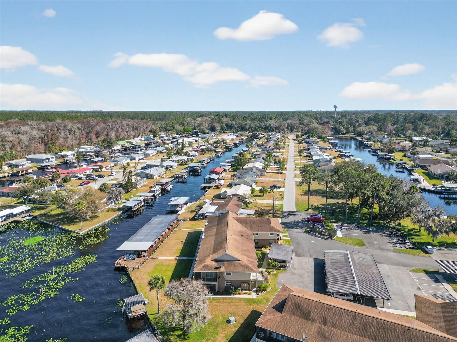 Image 35 of 61 For 1640 Juno Trail 102a