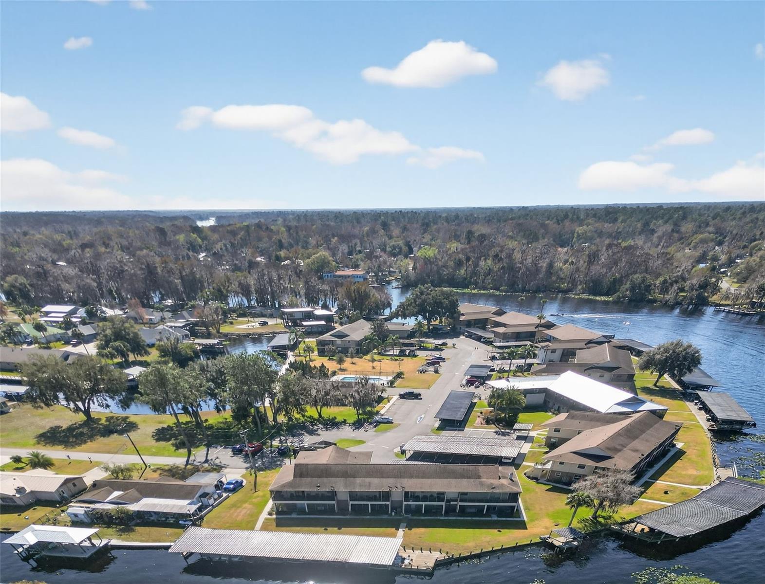 Image 36 of 61 For 1640 Juno Trail 102a