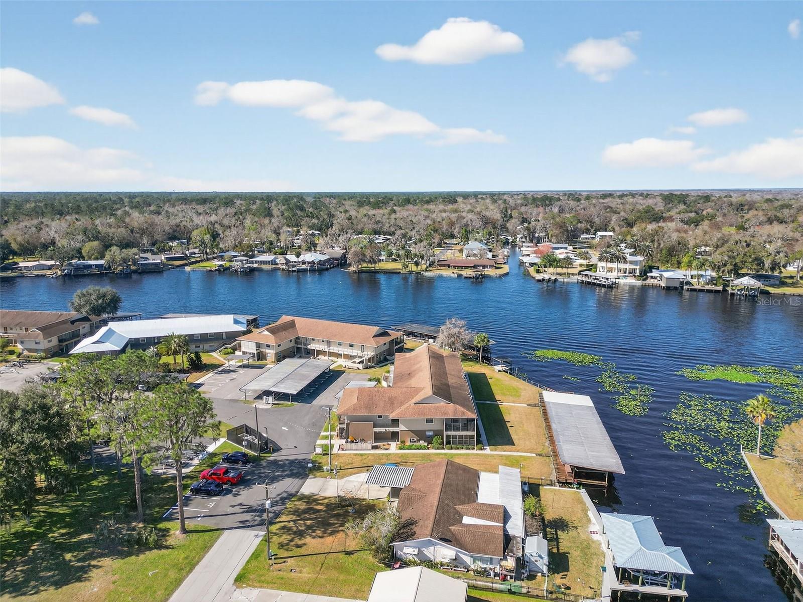 Image 38 of 61 For 1640 Juno Trail 102a