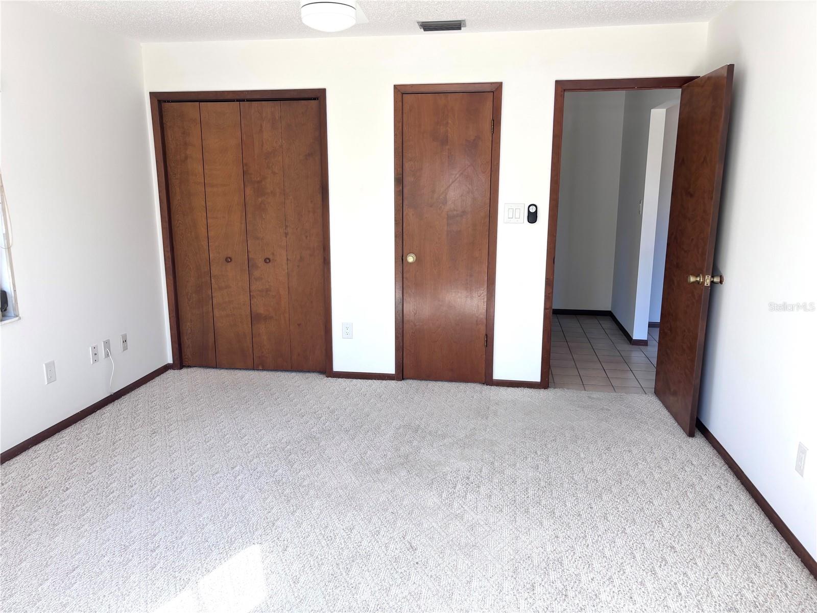 Image 13 of 40 For 324 Alemander Avenue