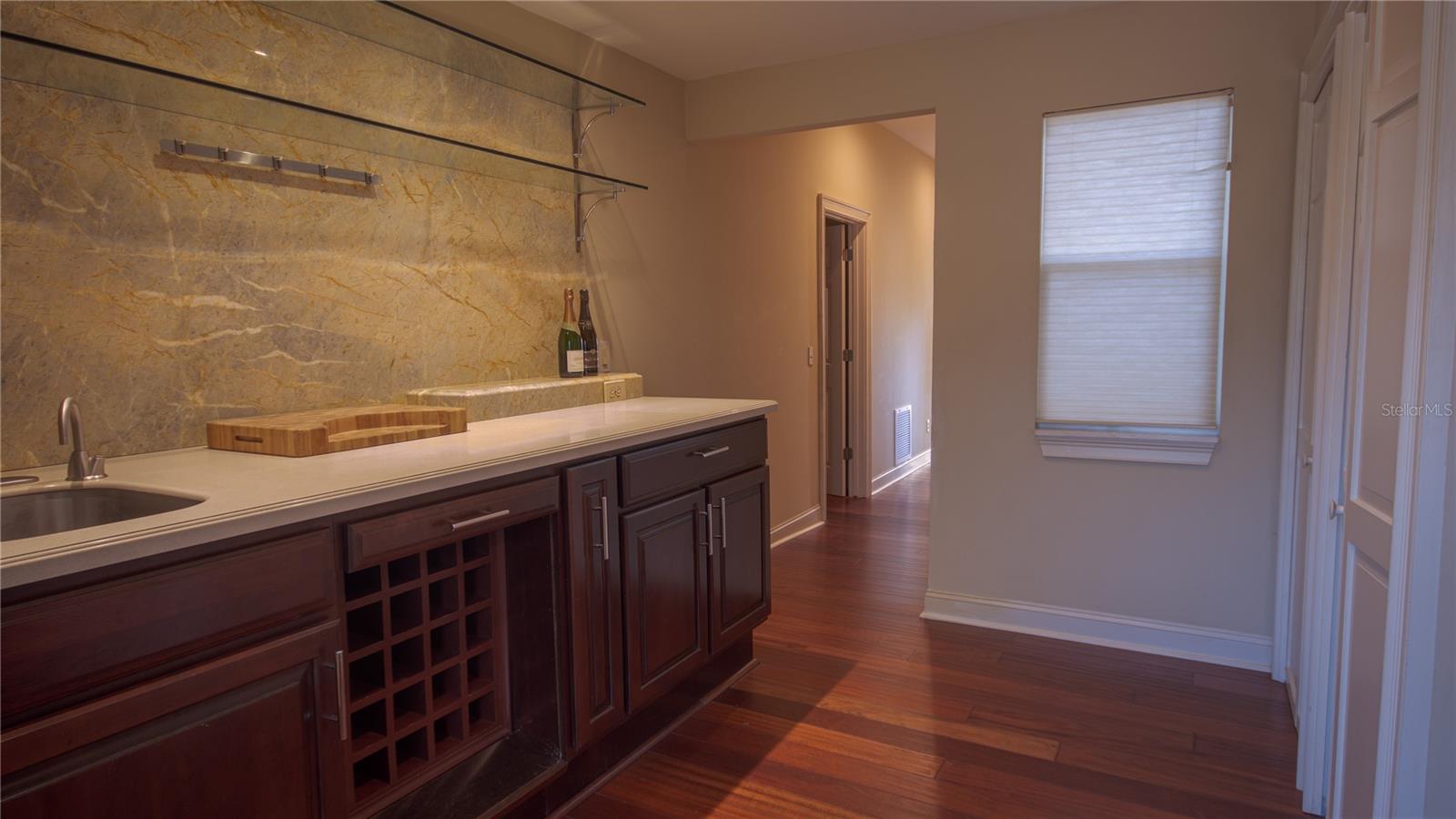 Image 30 of 50 For 251 Ventris  