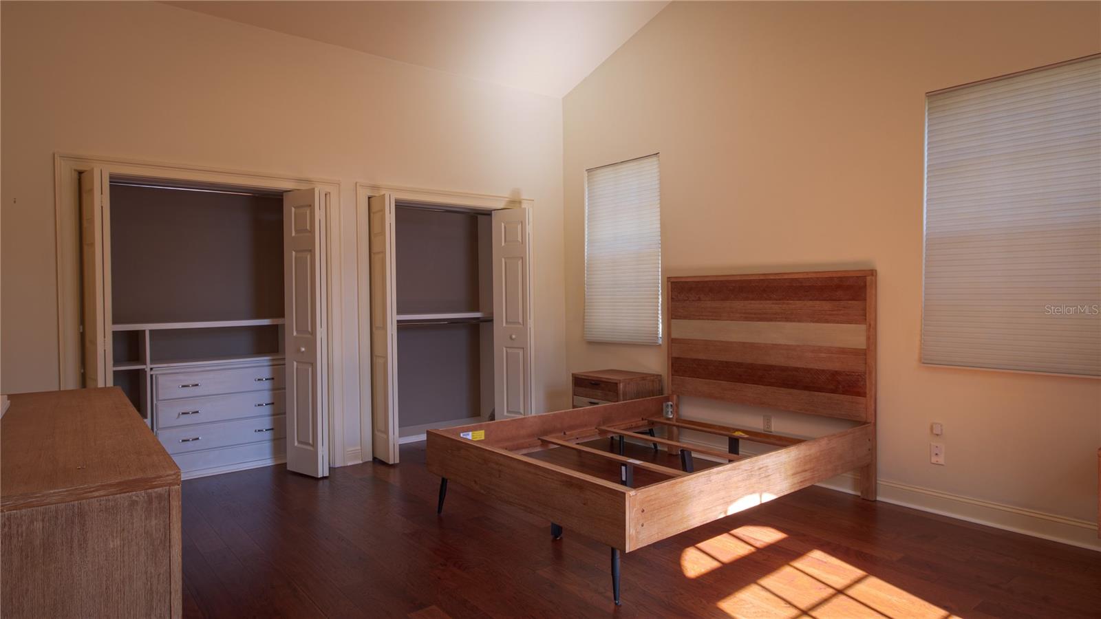 Image 38 of 50 For 251 Ventris  