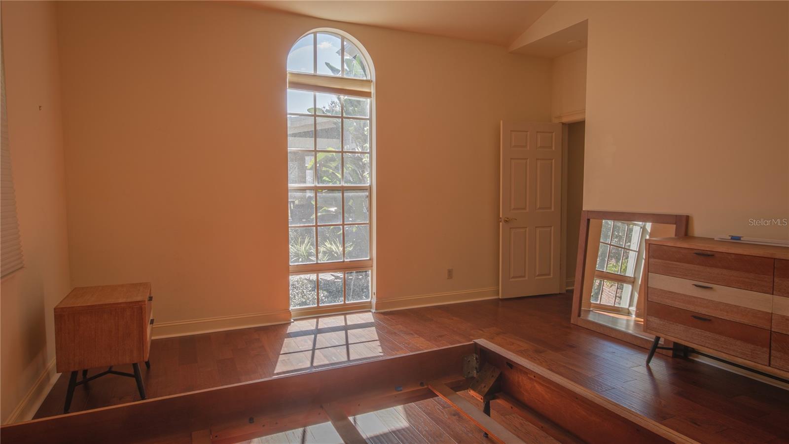 Image 39 of 50 For 251 Ventris  