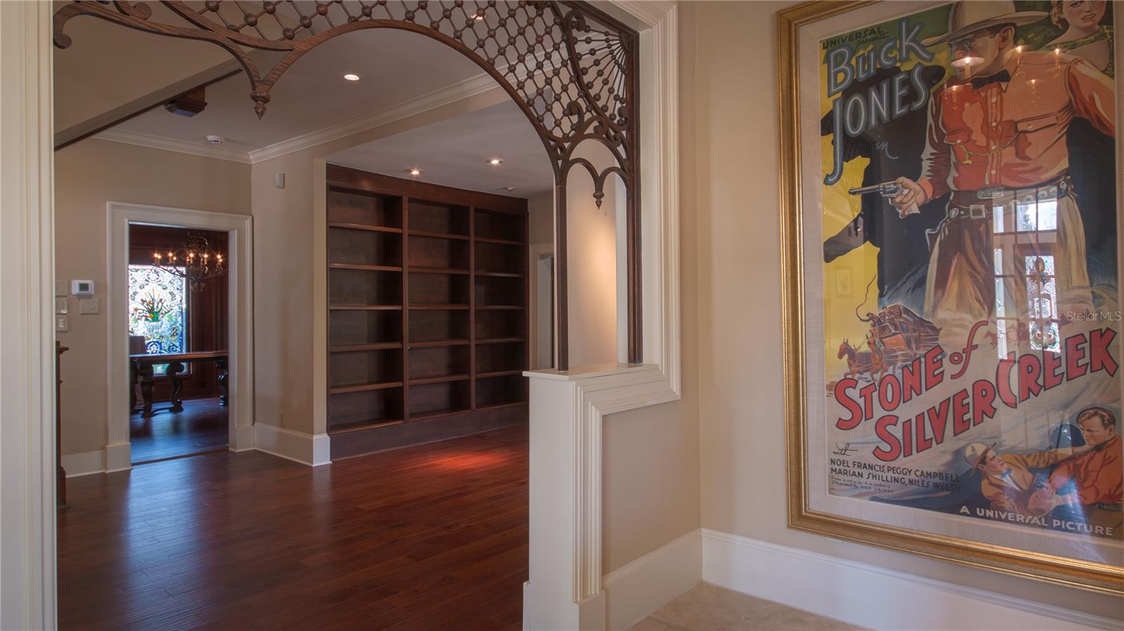 Image 42 of 50 For 251 Ventris  