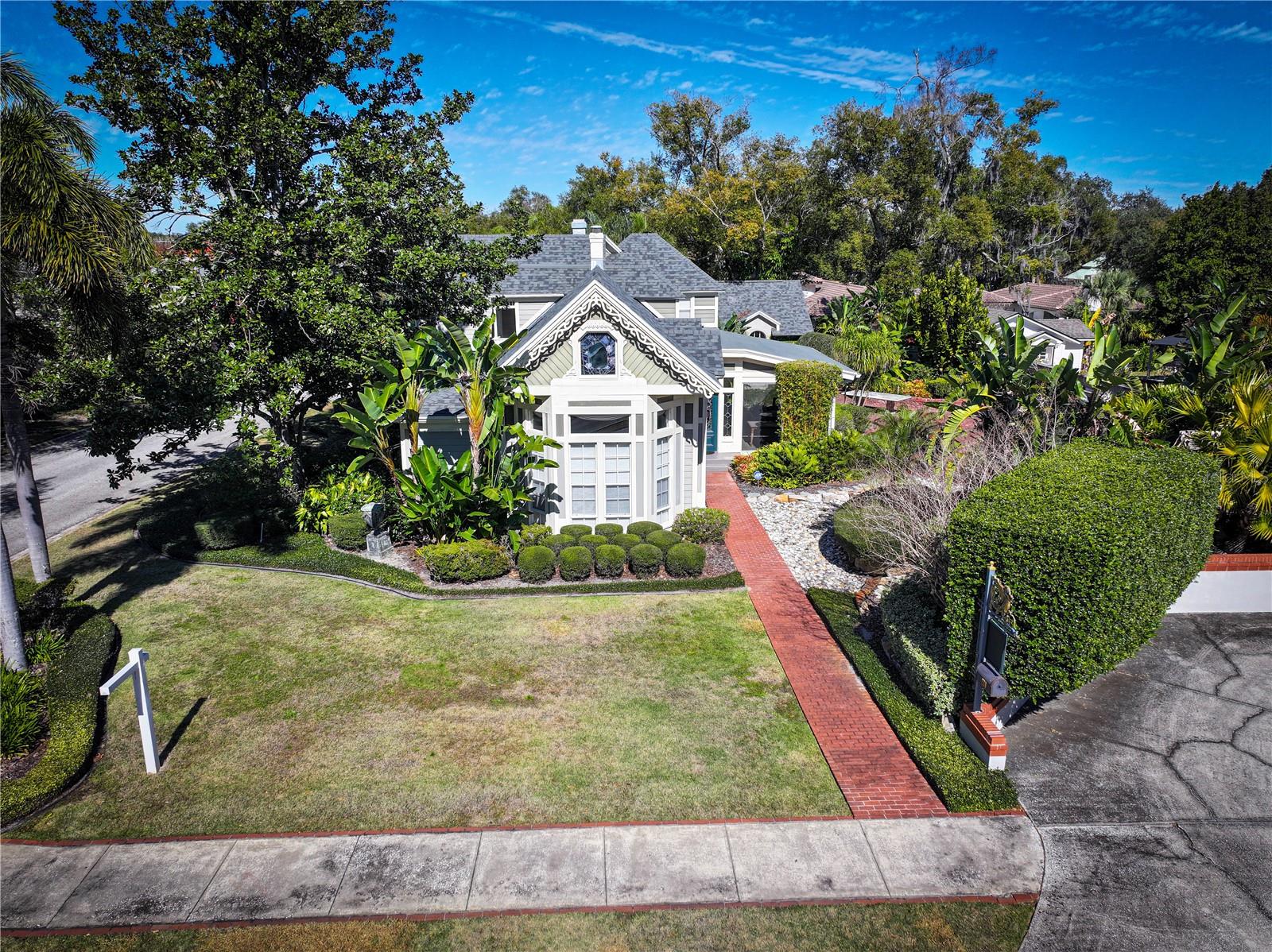 Image 7 of 50 For 251 Ventris  