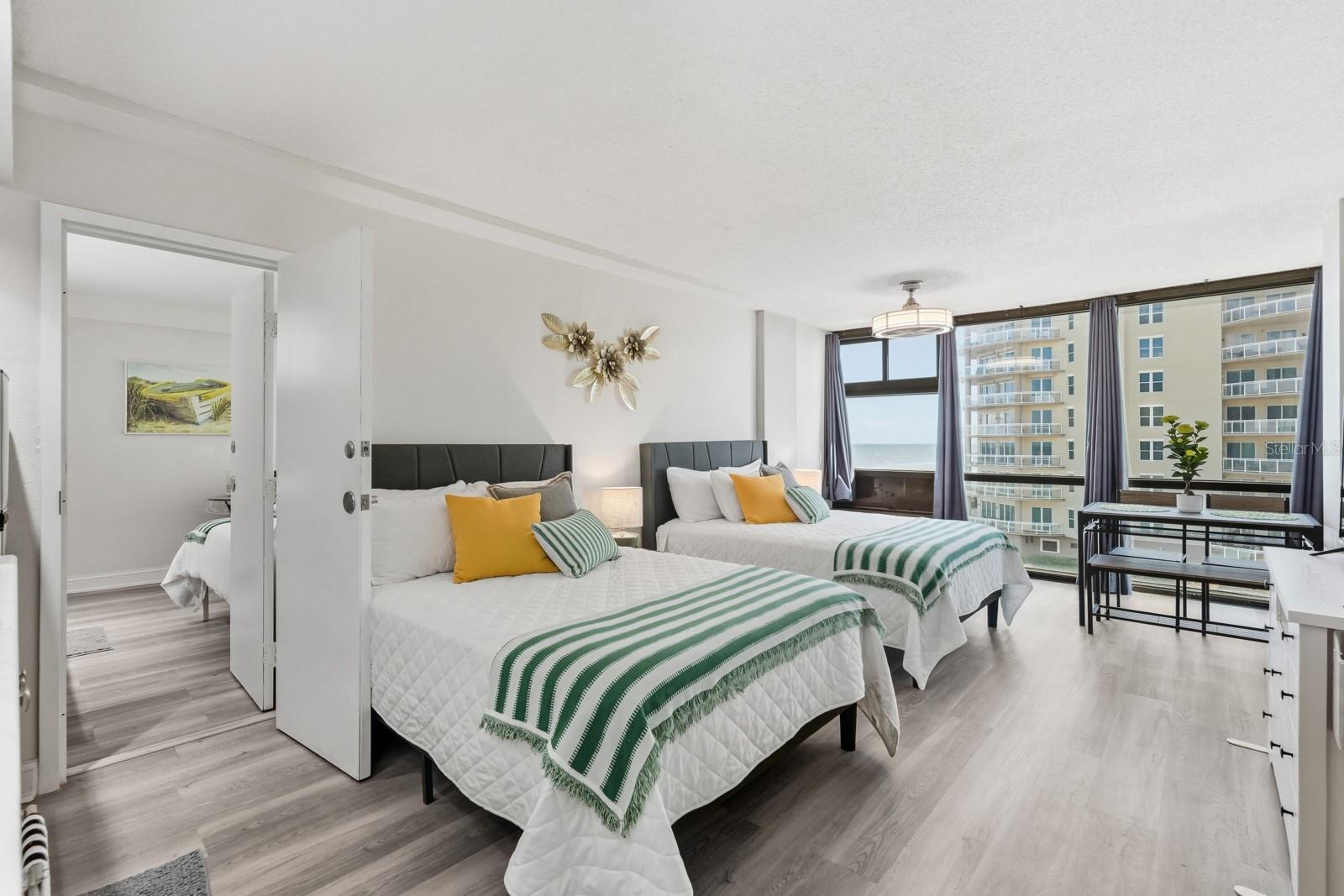 Image 6 of 25 For 1909 Atlantic Avenue 511 & 512