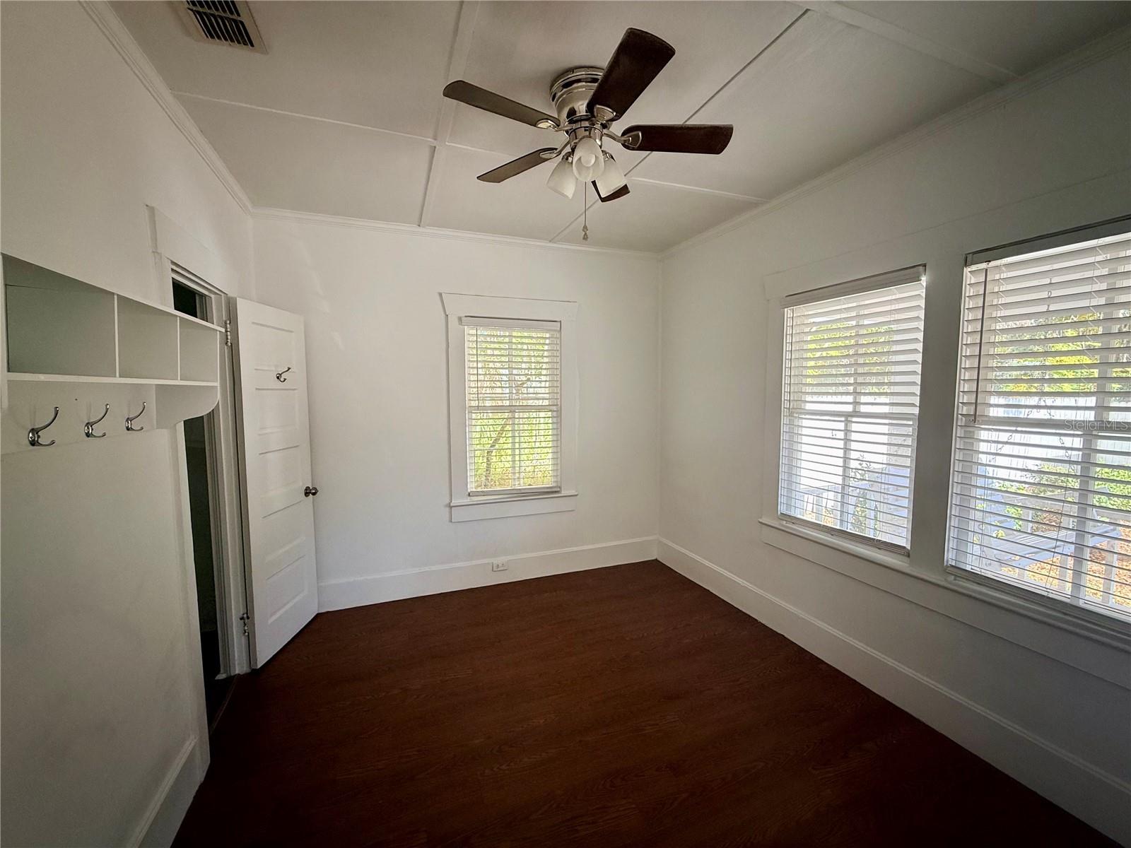 Image 4 of 18 For 308 Page Court