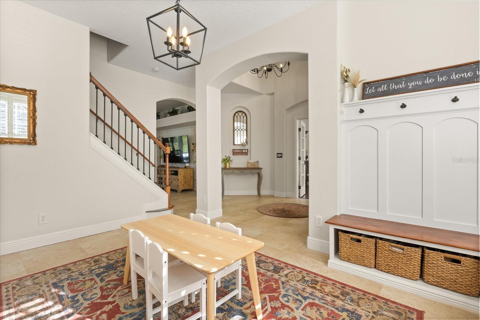 Image 11 of 54 For 370 Merlot Drive