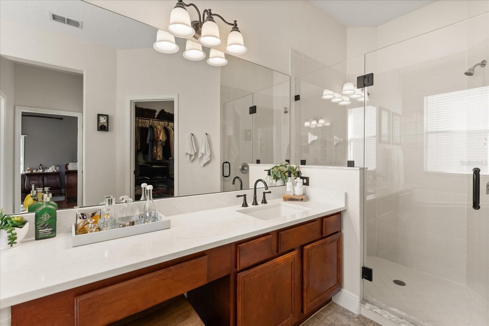 Image 24 of 54 For 370 Merlot Drive