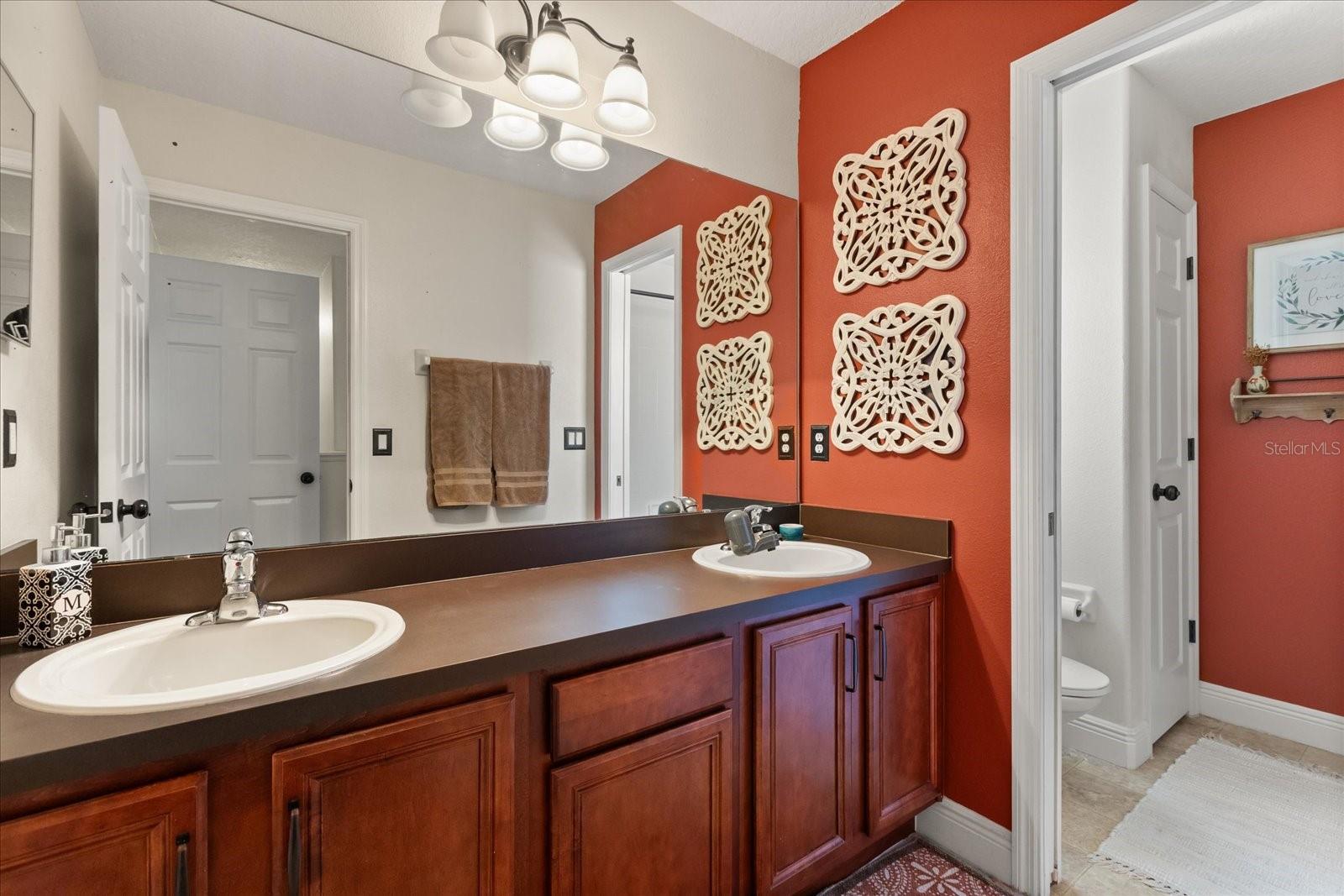 Image 44 of 54 For 370 Merlot Drive