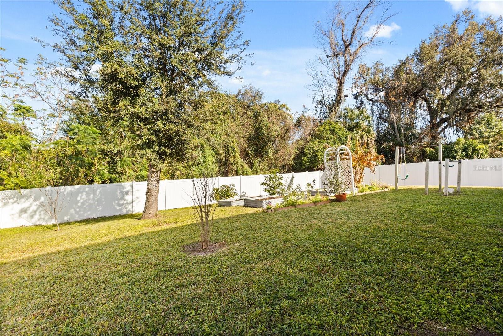 Image 50 of 54 For 370 Merlot Drive