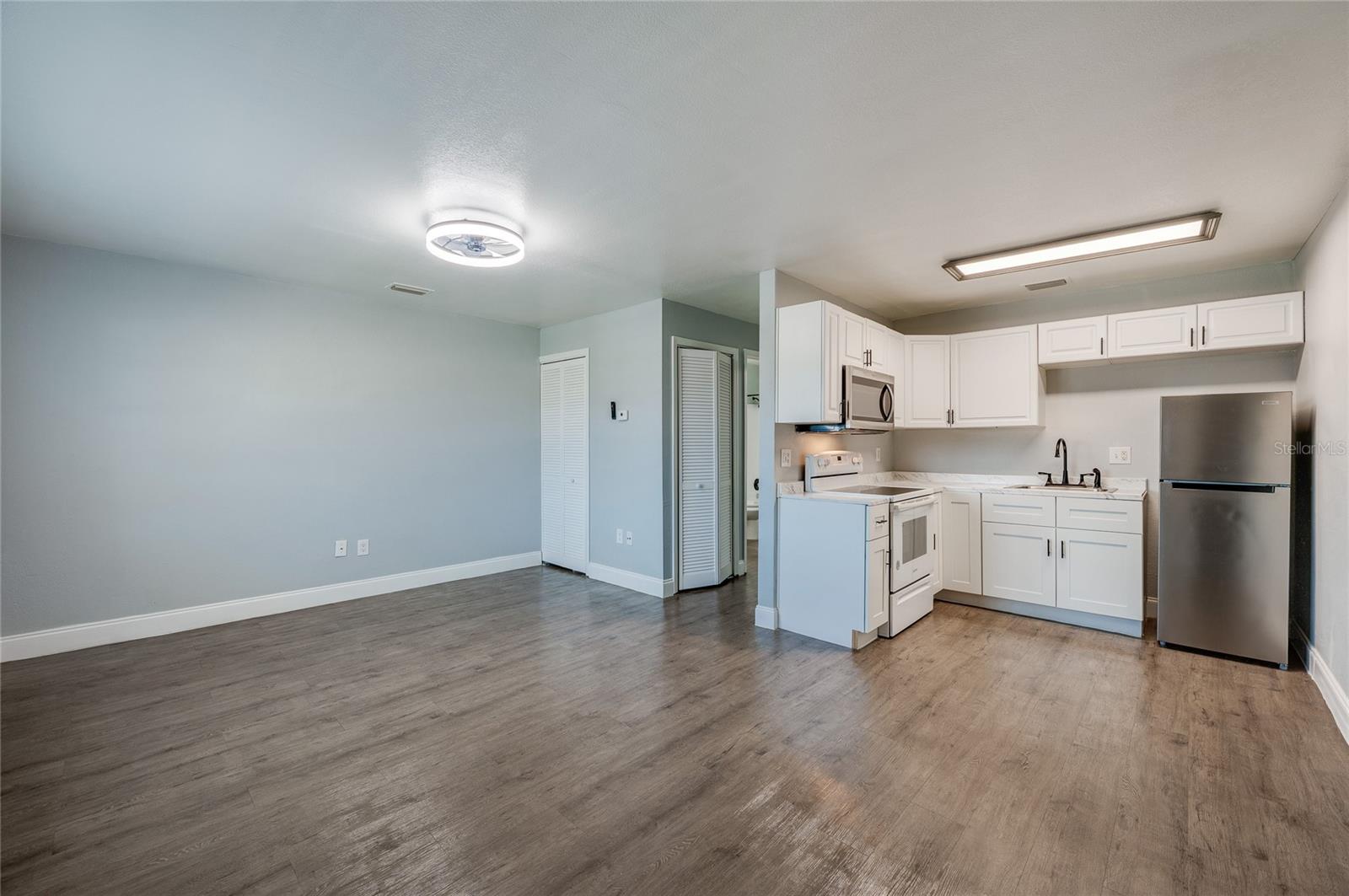 Image 7 of 21 For 1290 9th Street 205