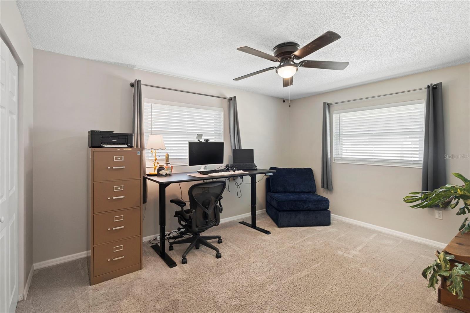 Image 21 of 34 For 720 Amhurst Drive