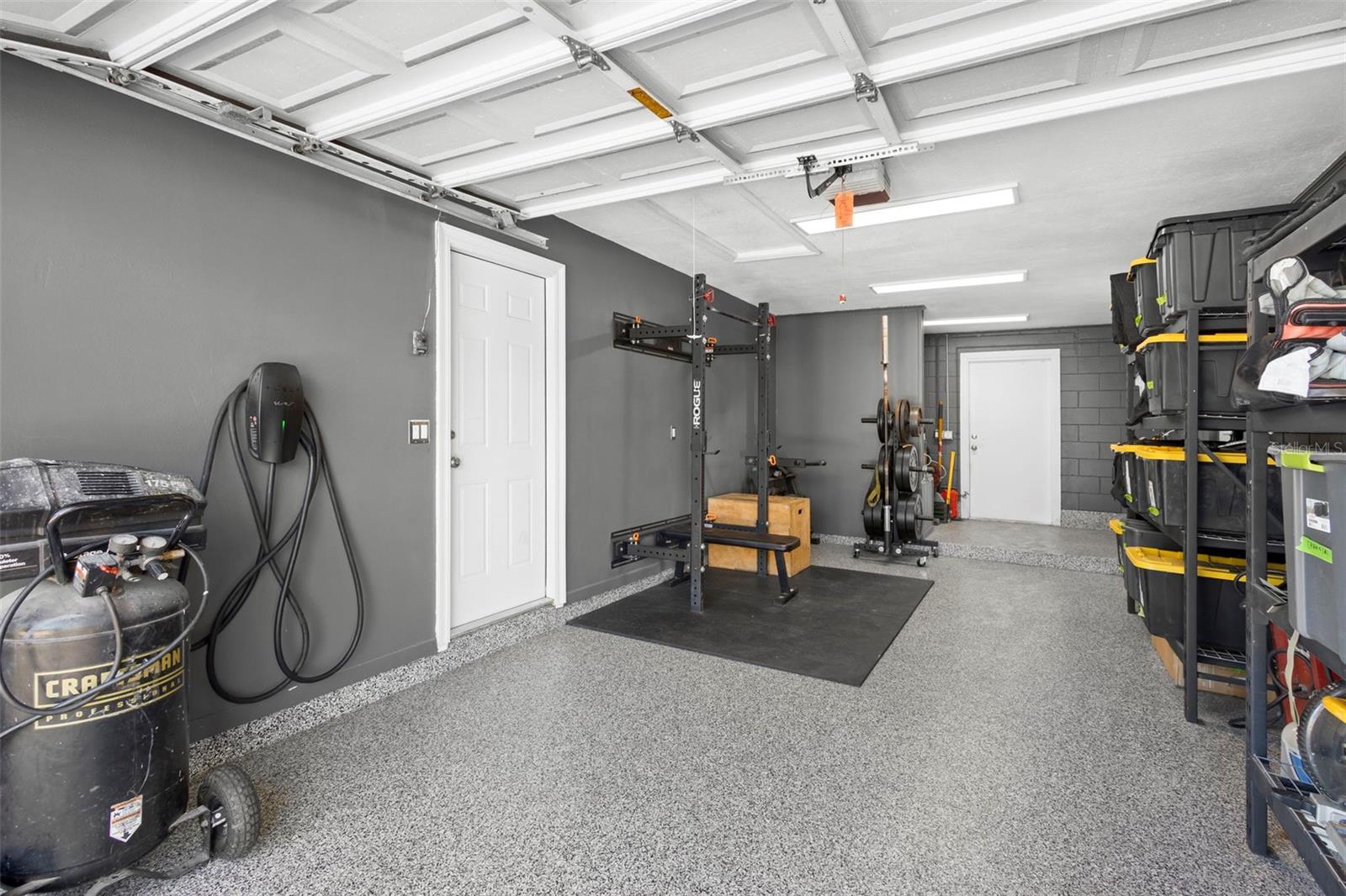 Image 31 of 34 For 720 Amhurst Drive