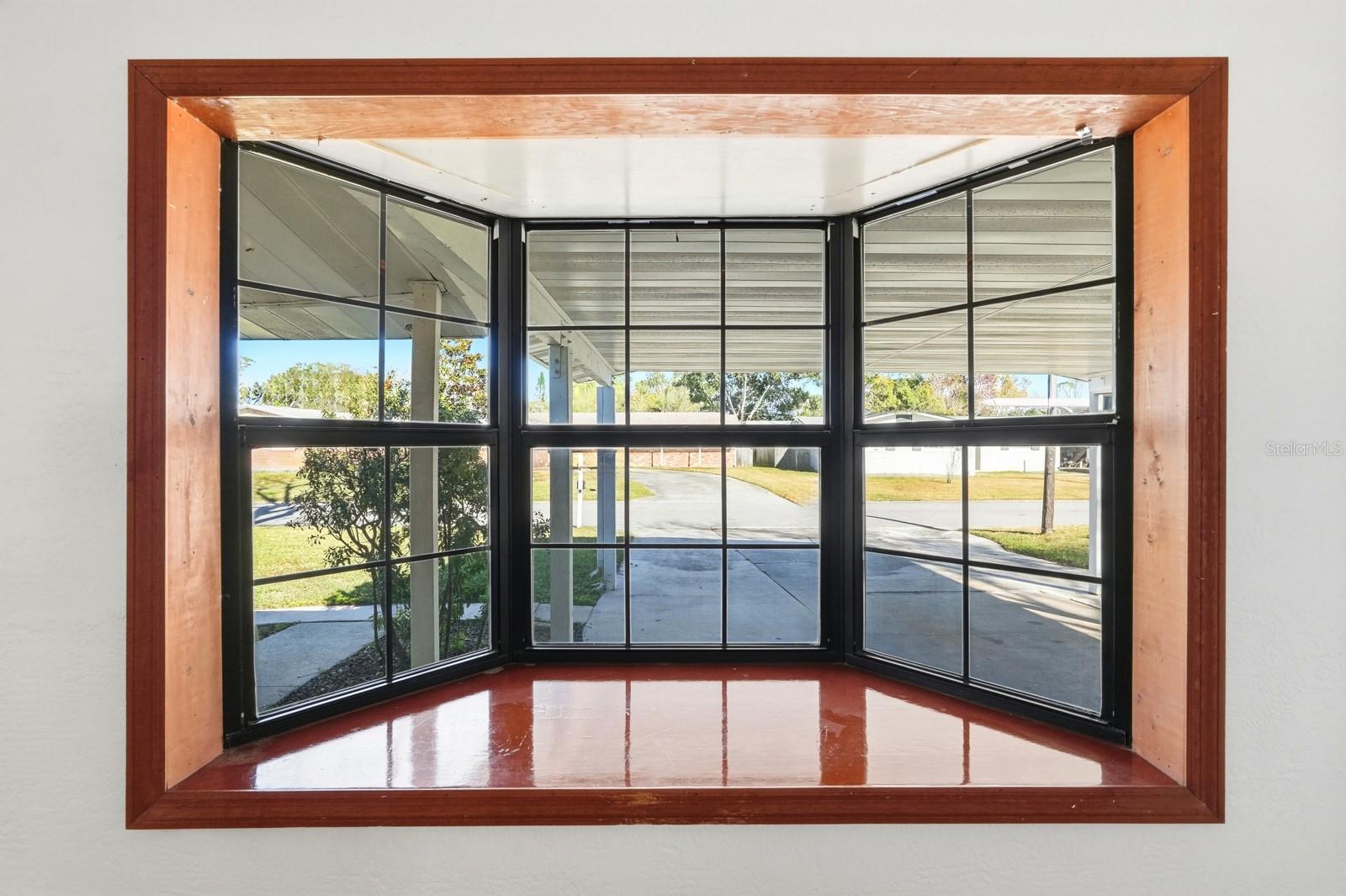 Image 11 of 58 For 2318 Oriole Lane