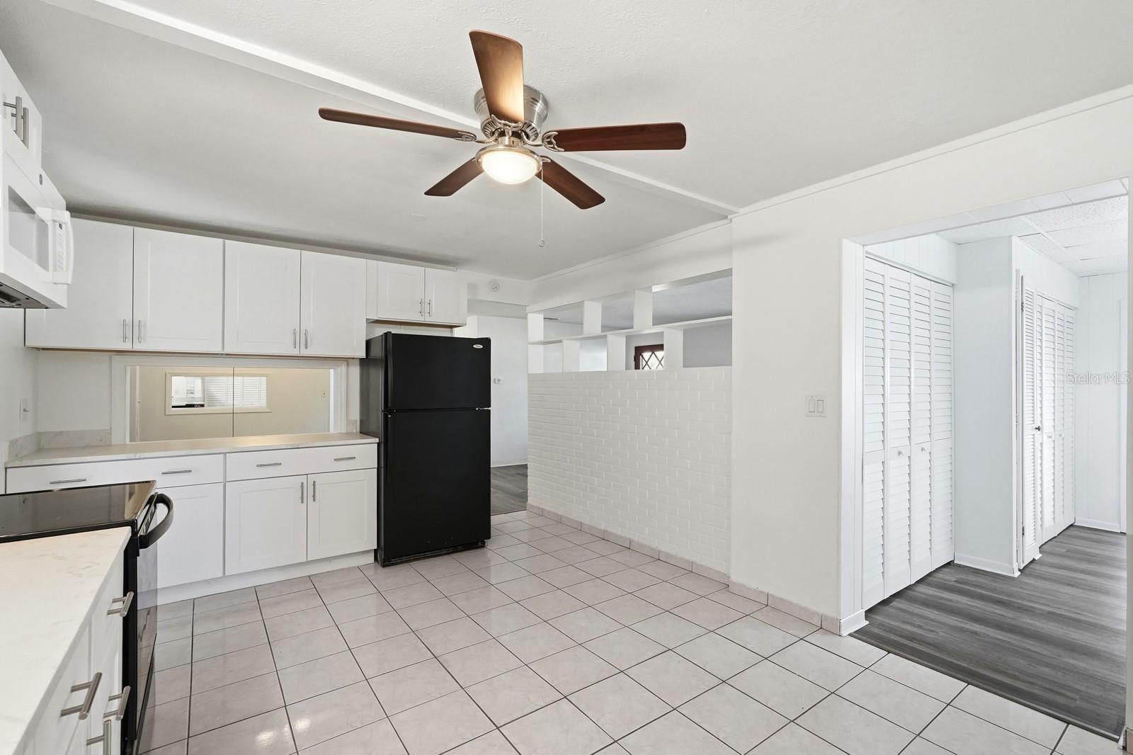 Image 23 of 58 For 2318 Oriole Lane