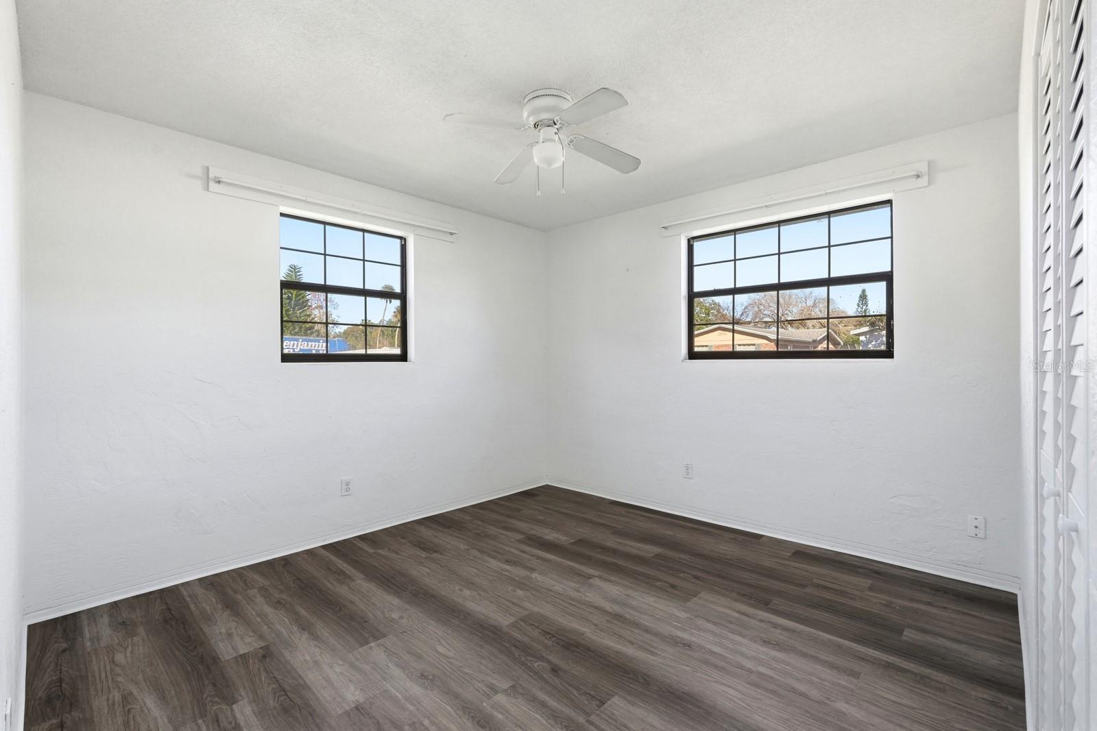 Image 32 of 58 For 2318 Oriole Lane