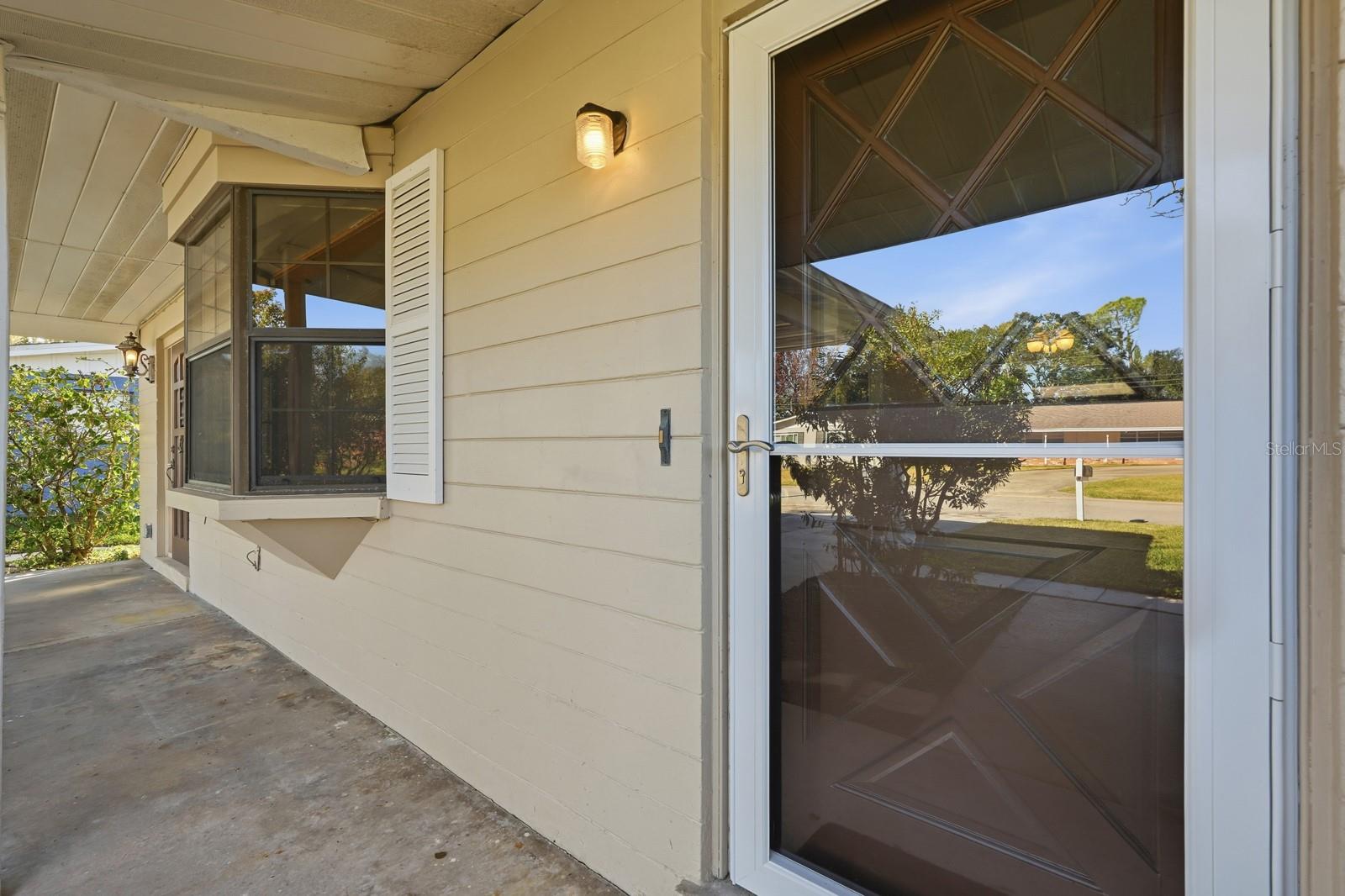 Image 9 of 58 For 2318 Oriole Lane