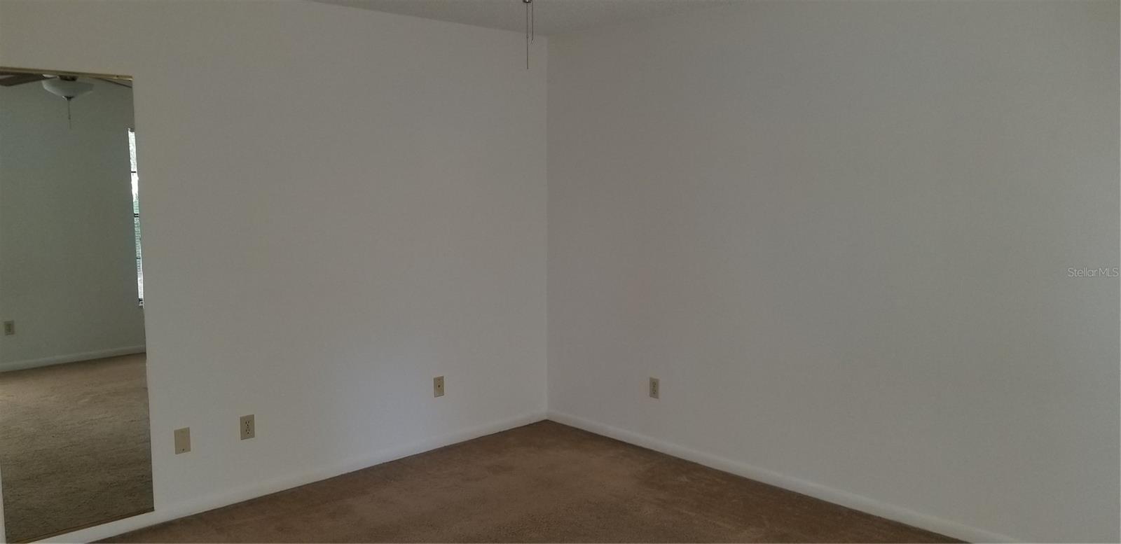 Image 4 of 10 For 594 Heather