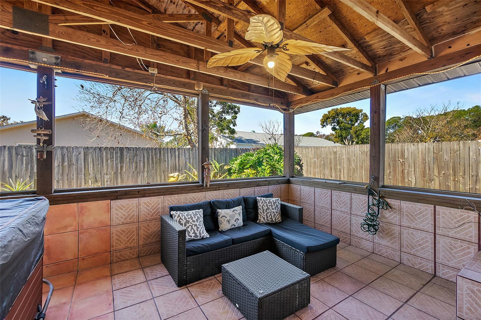 Image 25 of 42 For 3622 Dame Street