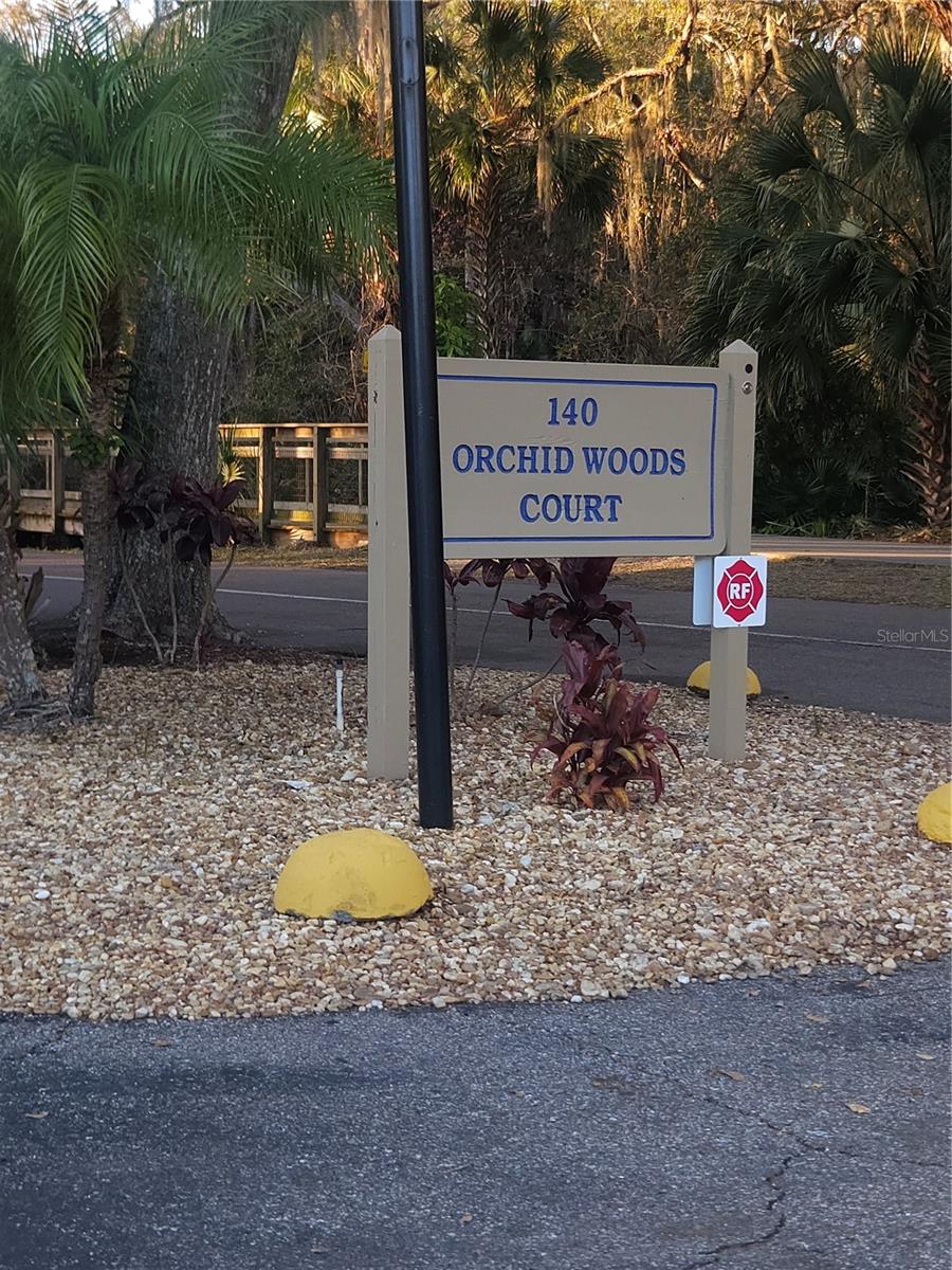 Image 3 of 19 For 140 Orchid Woods Court 6a