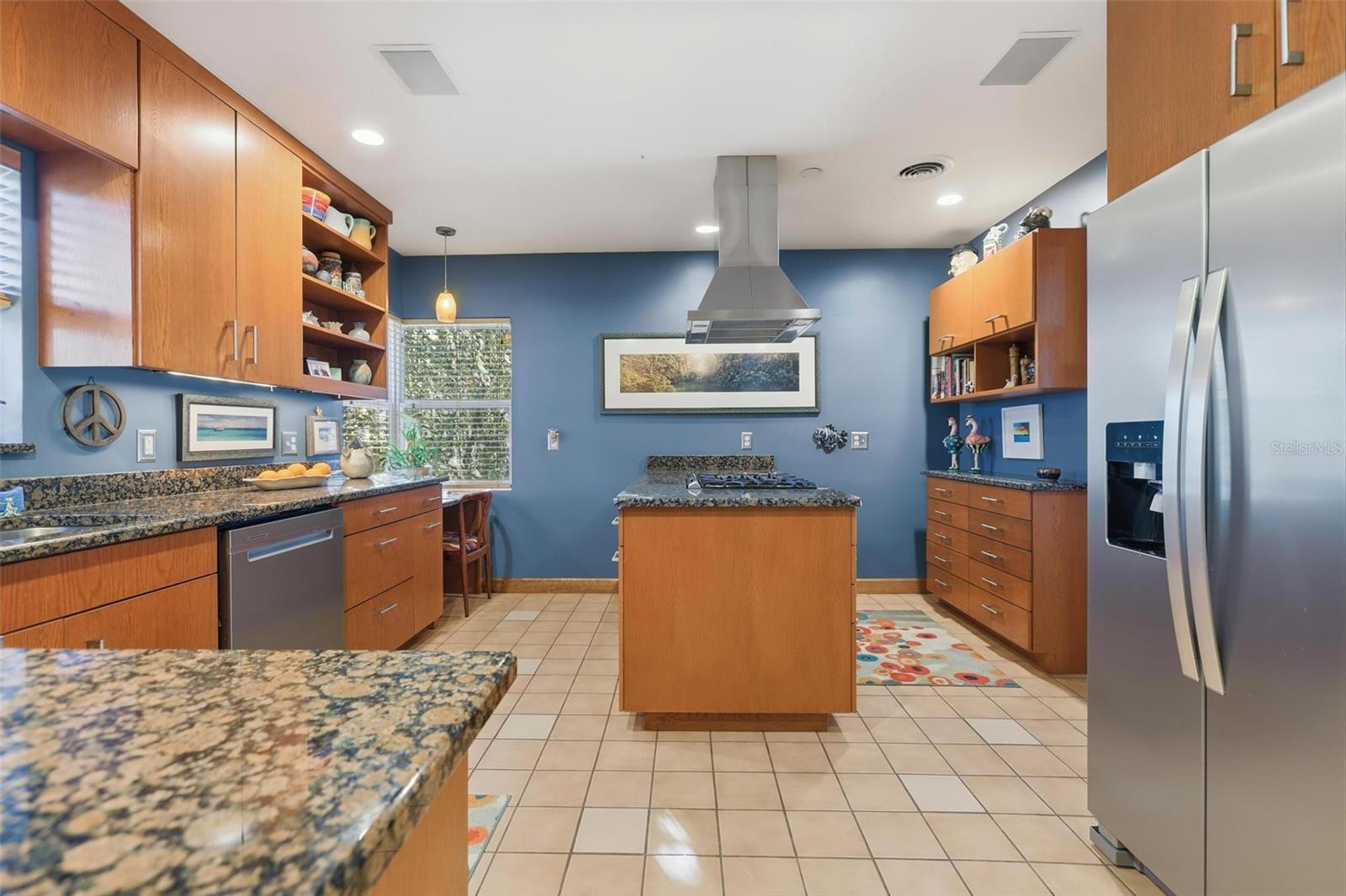 Image 22 of 77 For 218 High Street