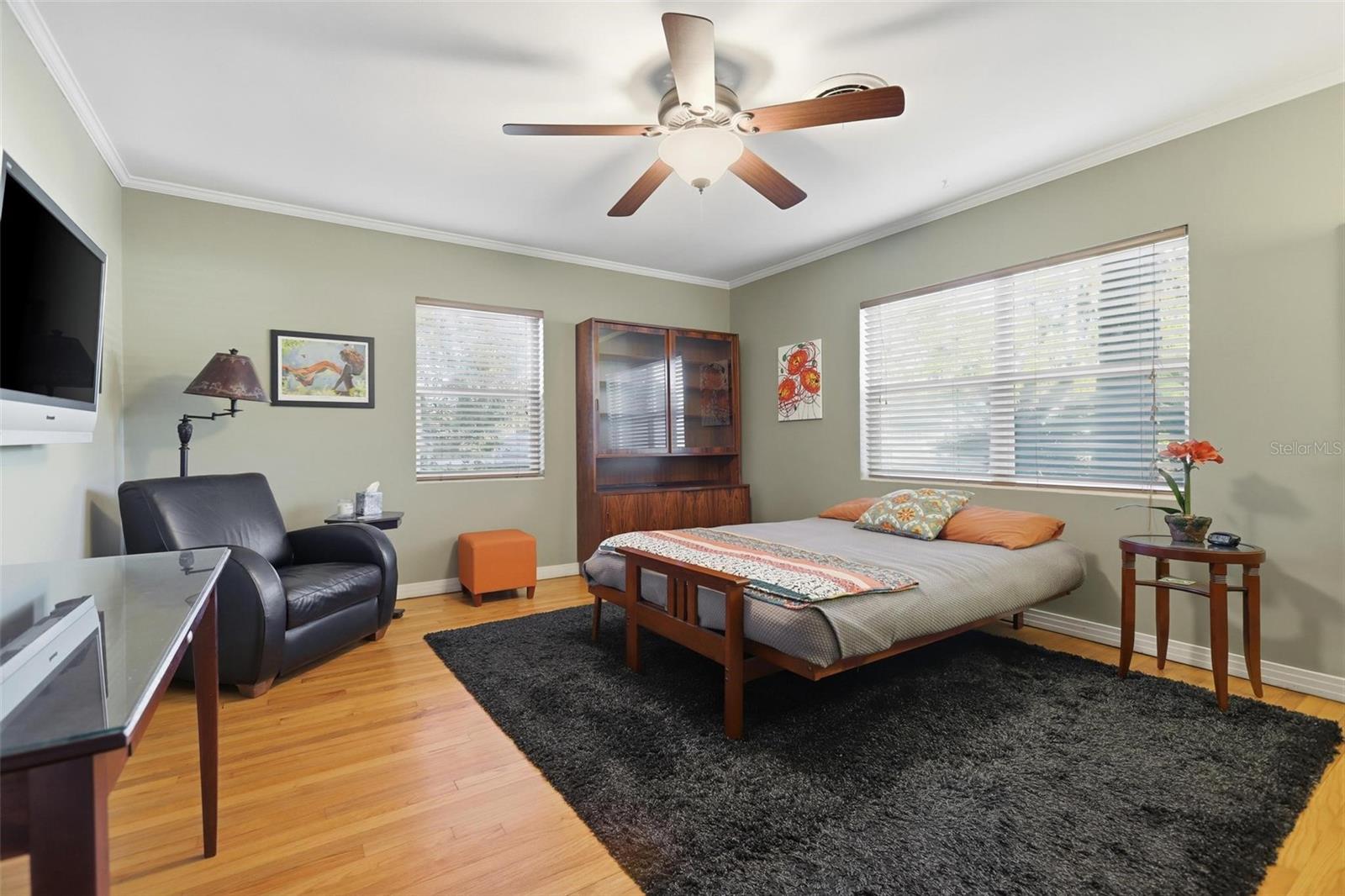 Image 35 of 77 For 218 High Street