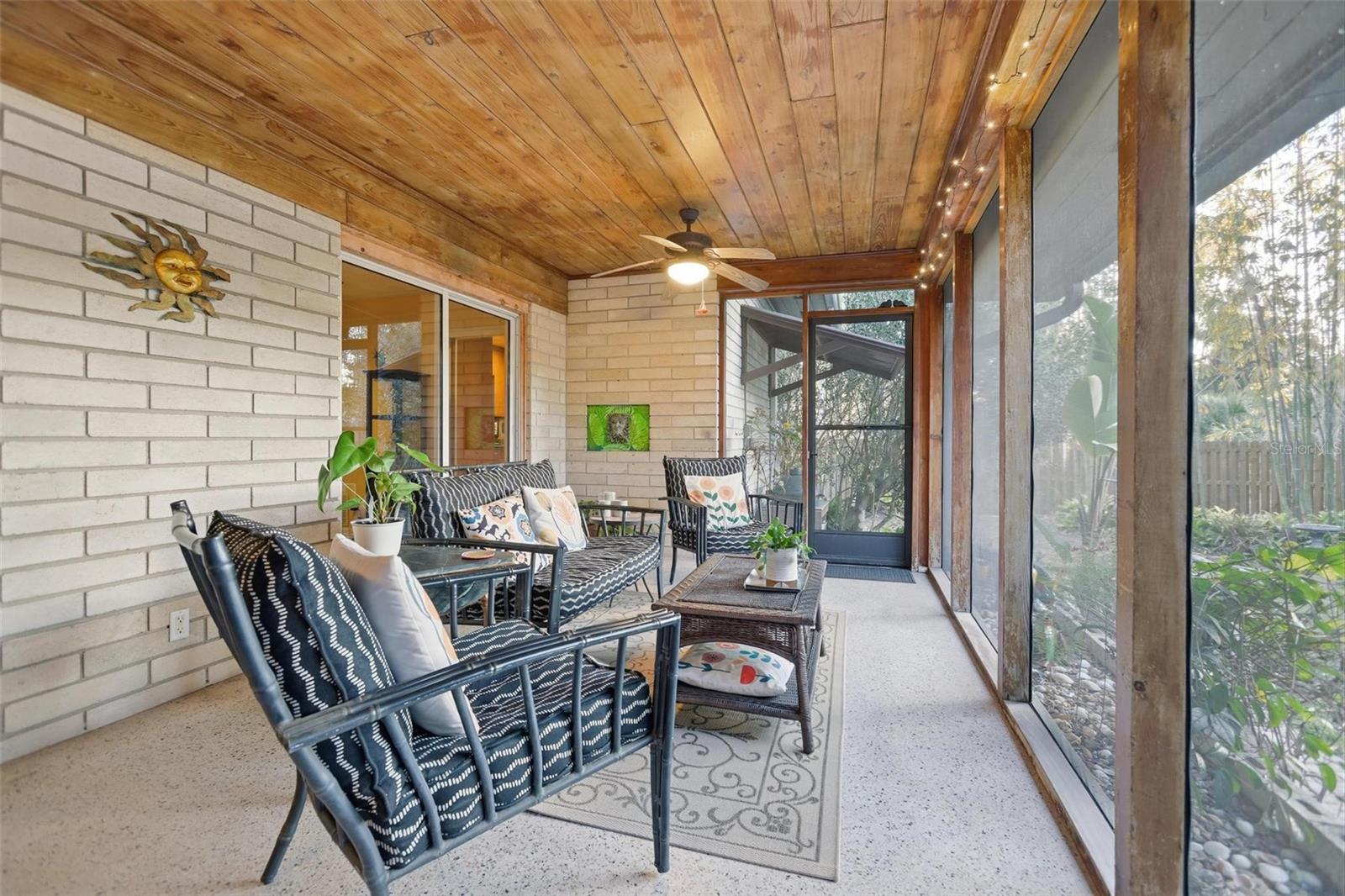 Image 48 of 77 For 218 High Street