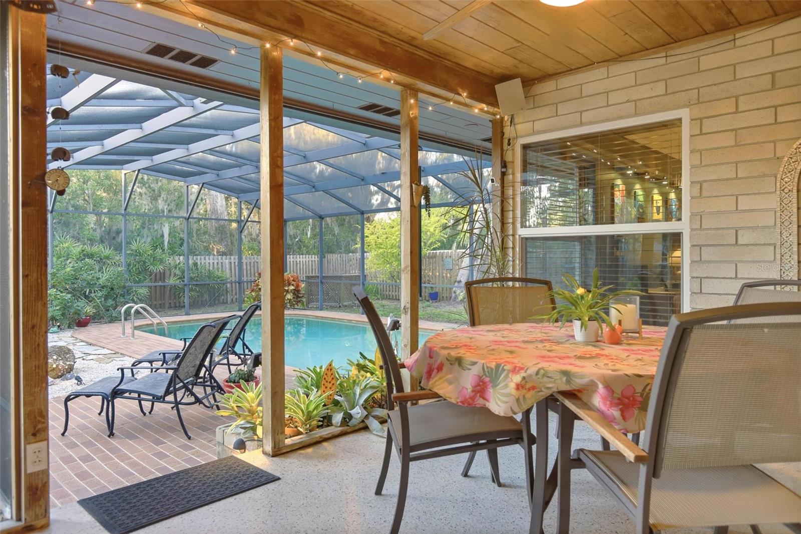 Image 50 of 77 For 218 High Street