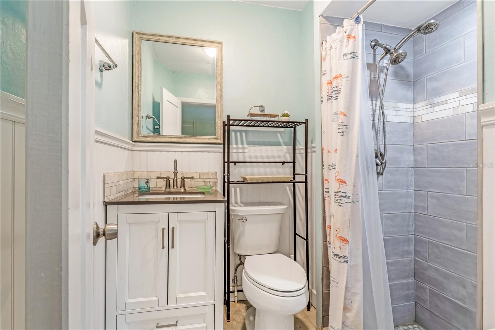 Image 25 of 37 For 1420 Grandview Avenue