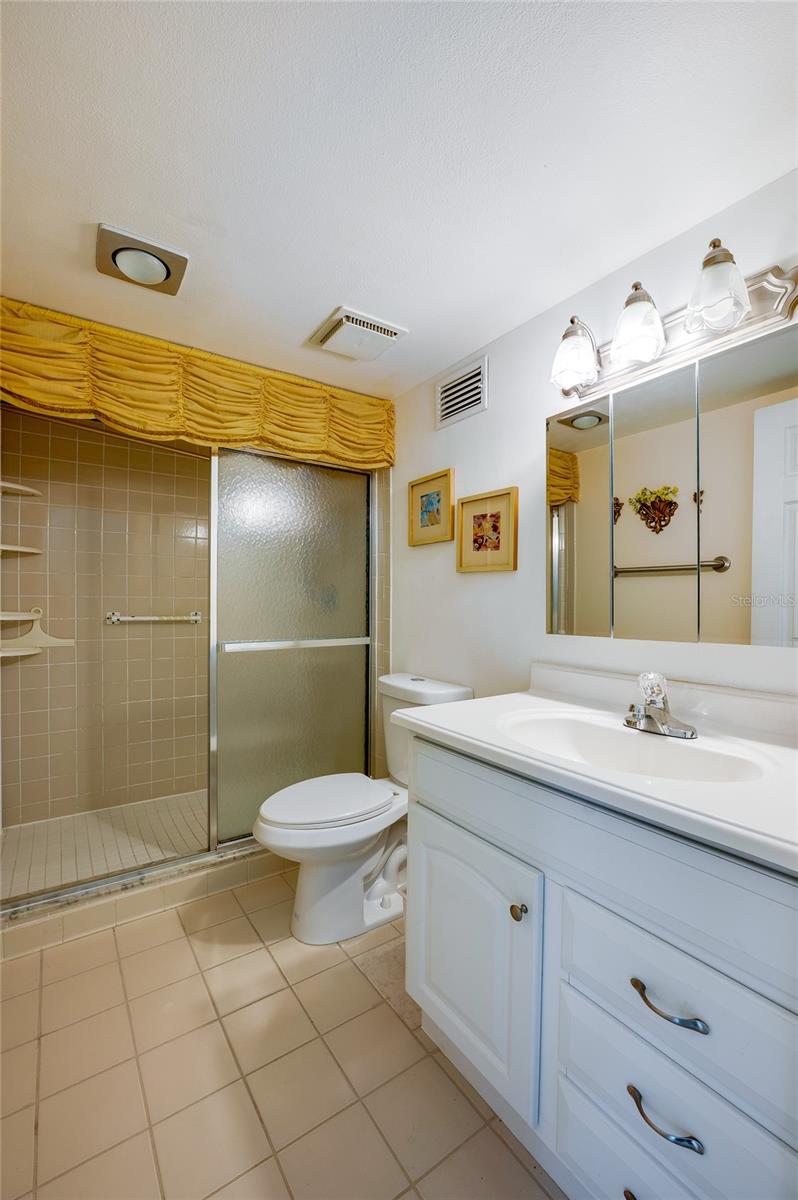 Image 19 of 34 For 4790 Atlantic Avenue C303