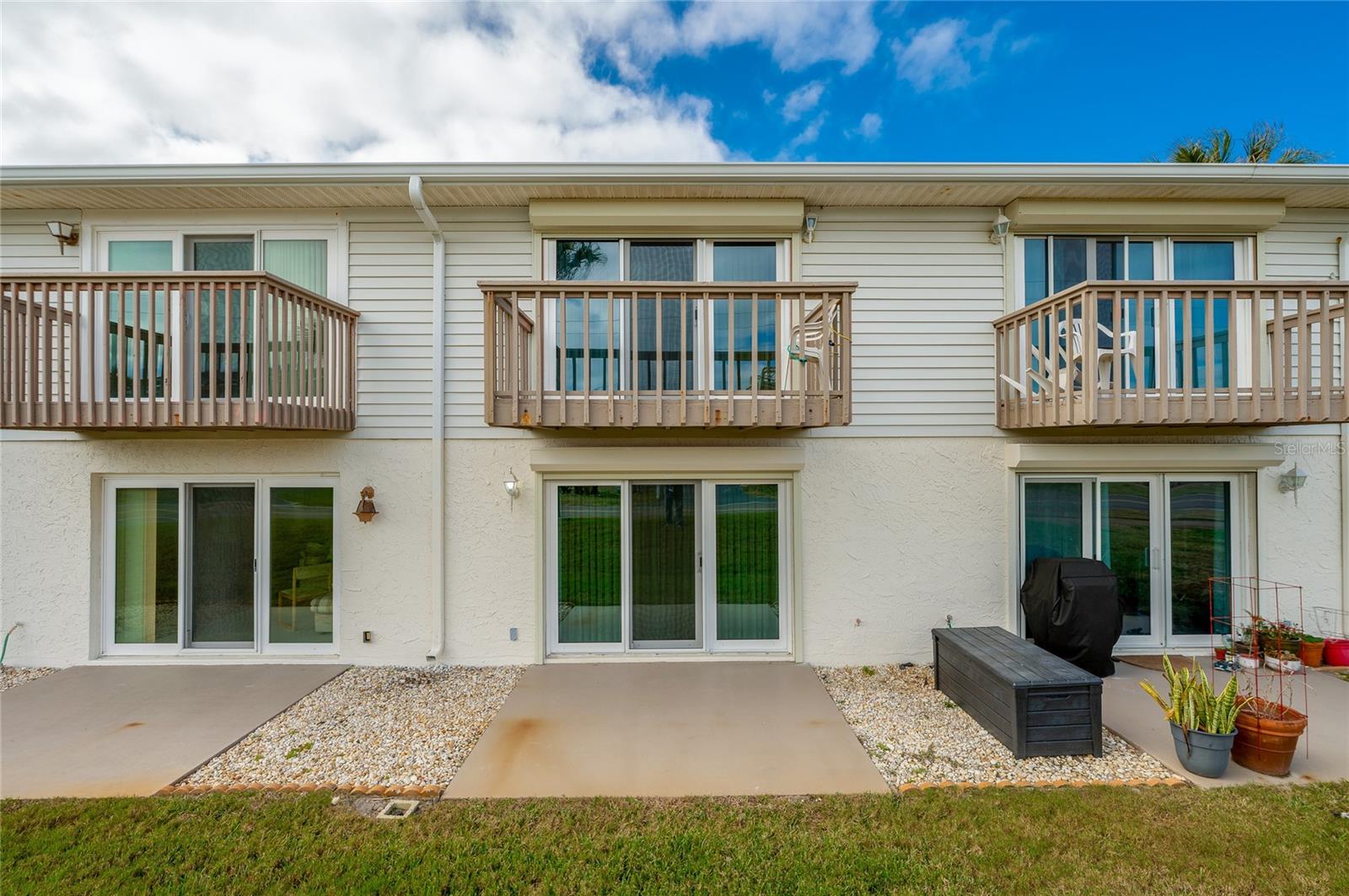 Image 23 of 34 For 4790 Atlantic Avenue C303