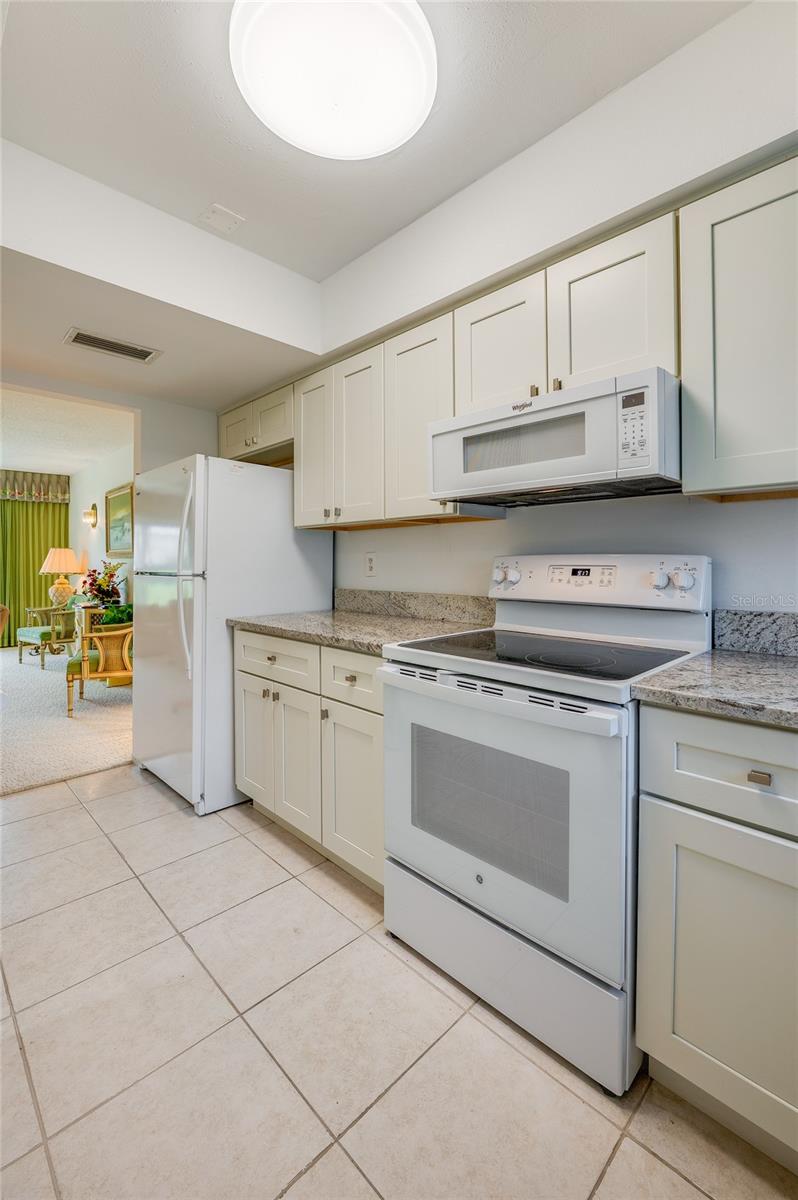 Image 8 of 34 For 4790 Atlantic Avenue C303