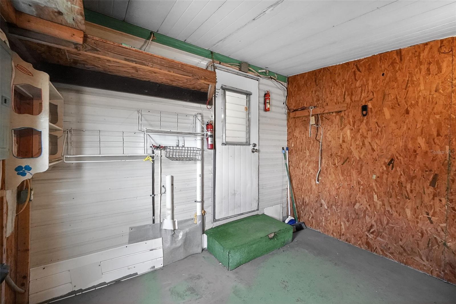 Image 26 of 31 For 5413 Isabelle Avenue