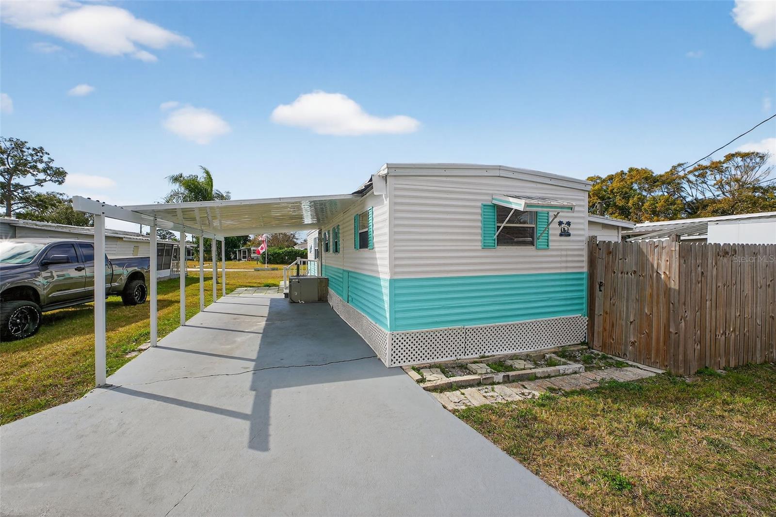 Image 27 of 31 For 5413 Isabelle Avenue