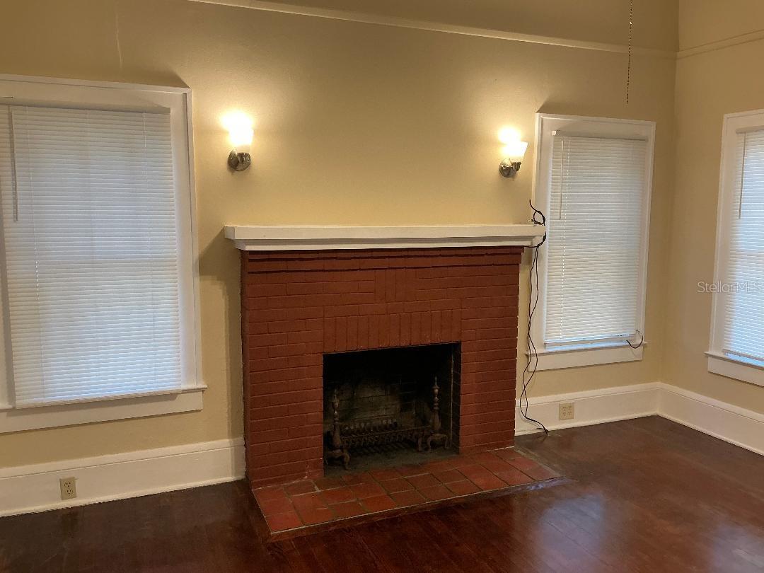 Image 5 of 12 For 419 Wisconsin Avenue