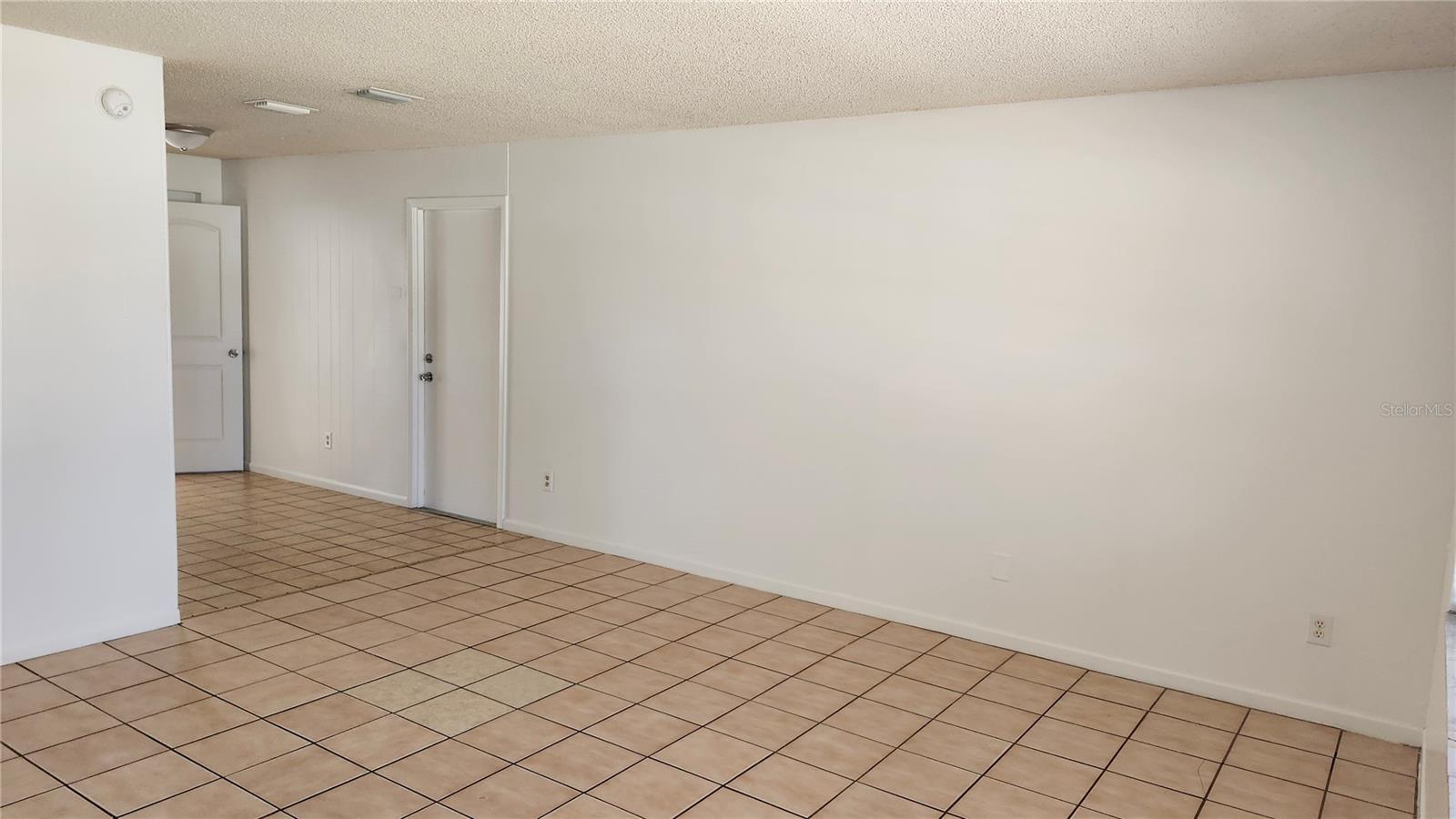 Image 2 of 29 For 957 Wilmington Drive