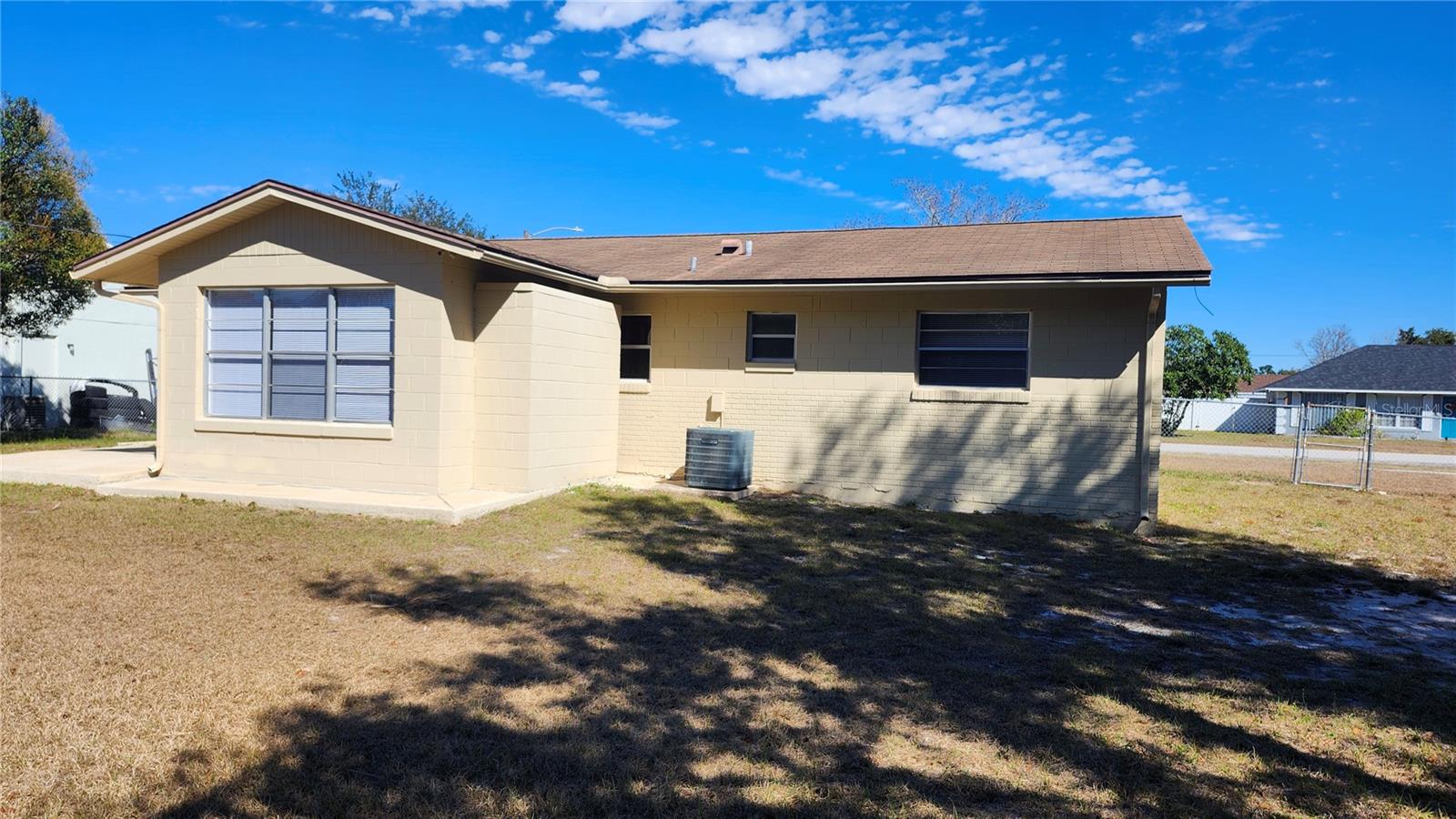 Image 26 of 29 For 957 Wilmington Drive