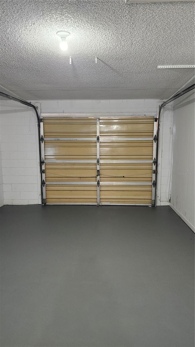 Image 9 of 29 For 957 Wilmington Drive