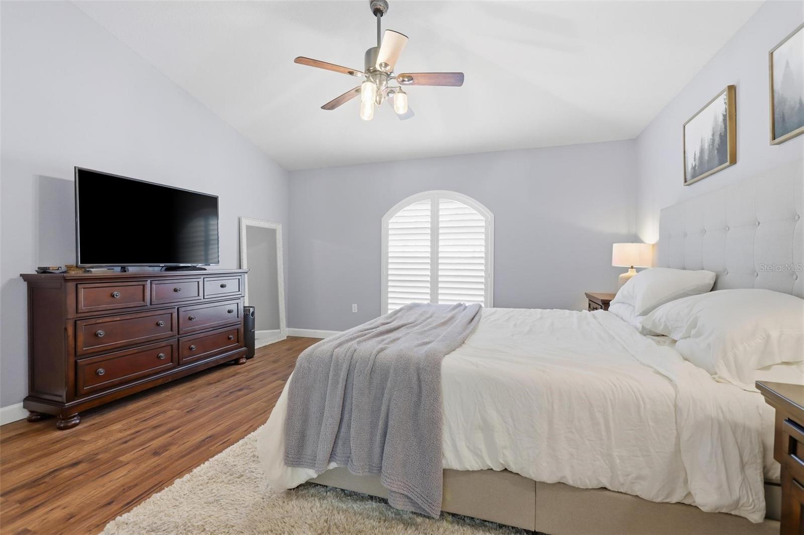 Image 34 of 57 For 345 Ruth Jennings Drive