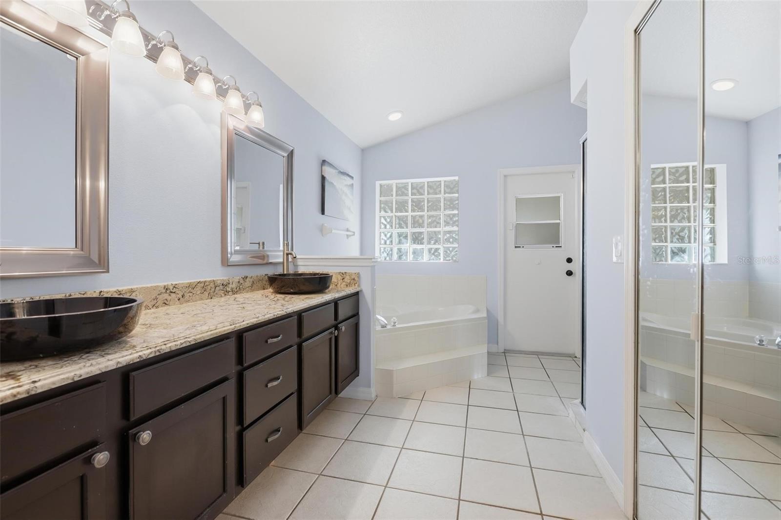 Image 39 of 57 For 345 Ruth Jennings Drive