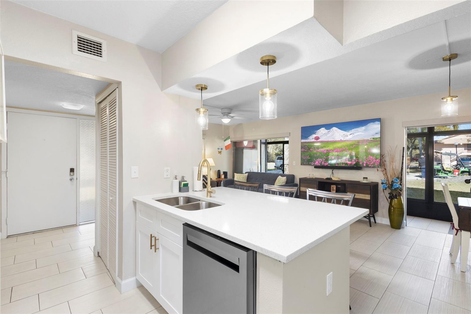 Image 14 of 32 For 180 Magnolia Woods Court 20c