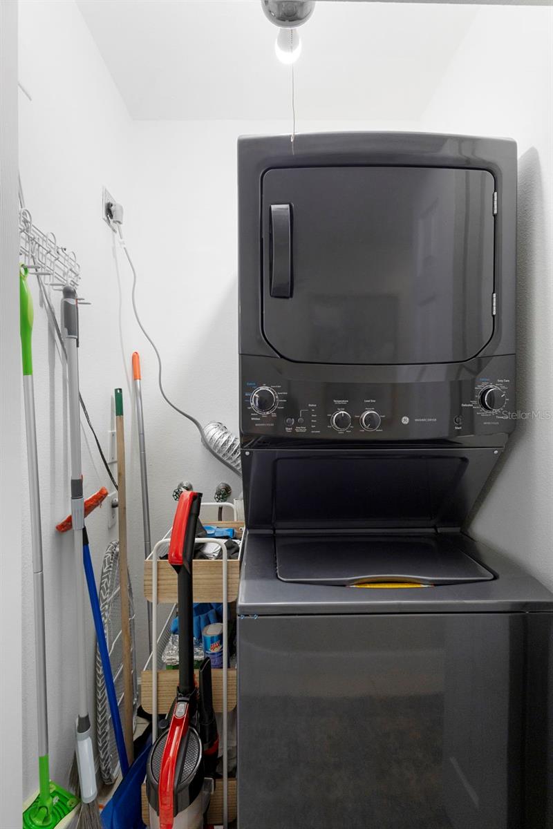 Image 23 of 32 For 180 Magnolia Woods Court 20c