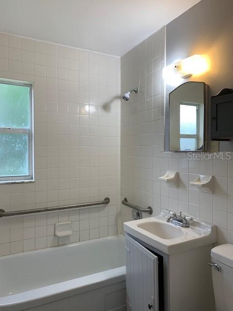 Image 10 of 13 For 512 Florida Avenue