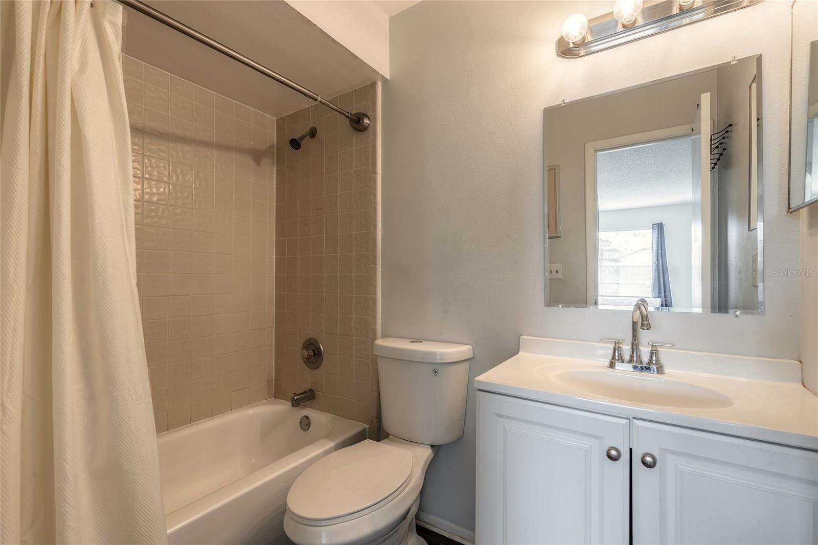 Image 14 of 18 For 426 Banana Cay Drive I