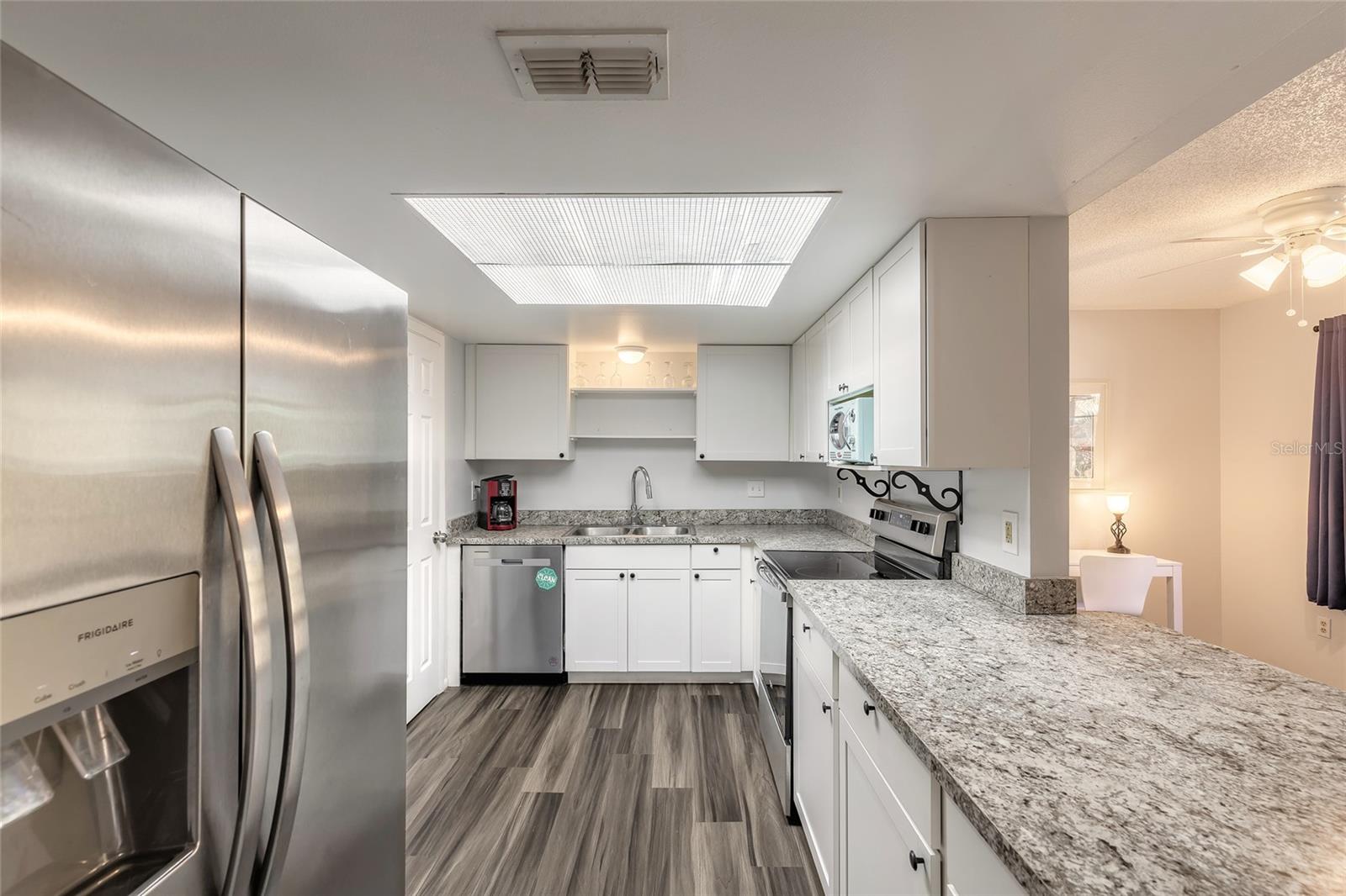 Image 8 of 18 For 426 Banana Cay Drive I