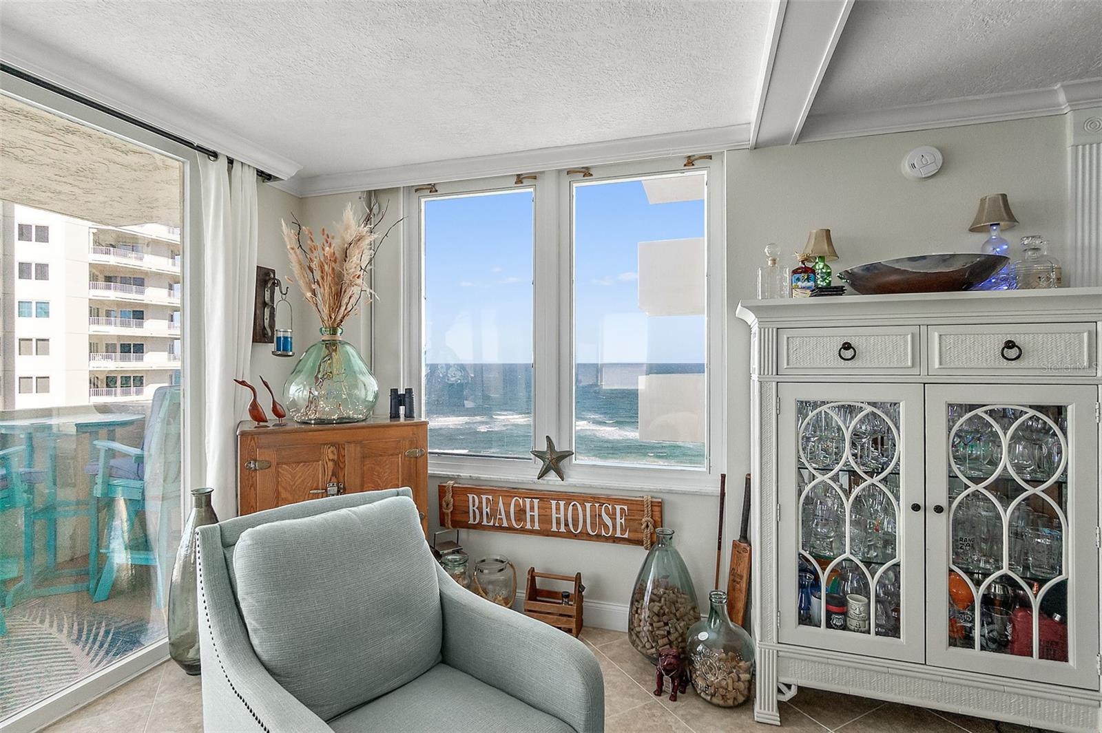 Image 17 of 51 For 2947 Atlantic Avenue 1406