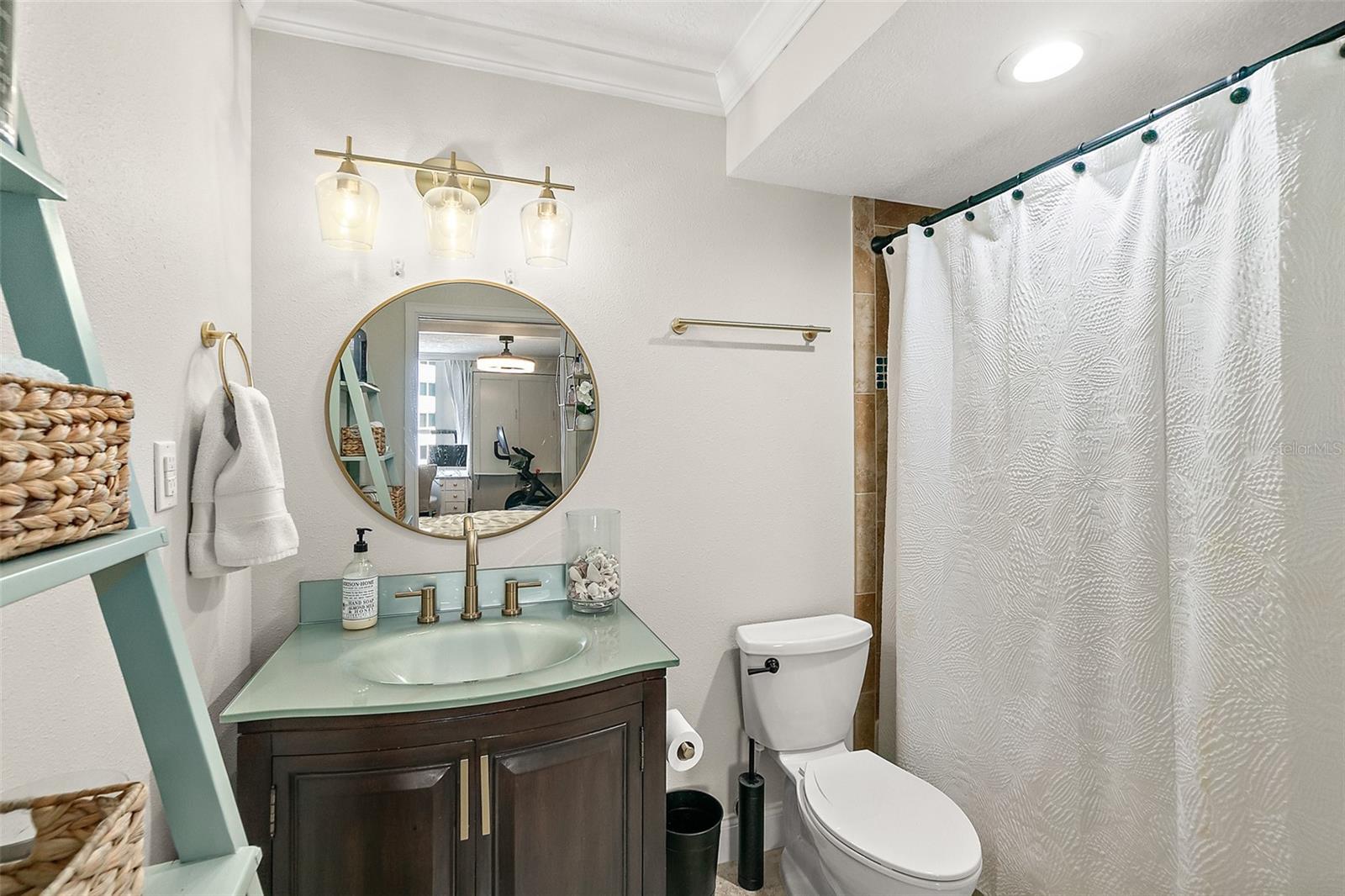 Image 27 of 51 For 2947 Atlantic Avenue 1406