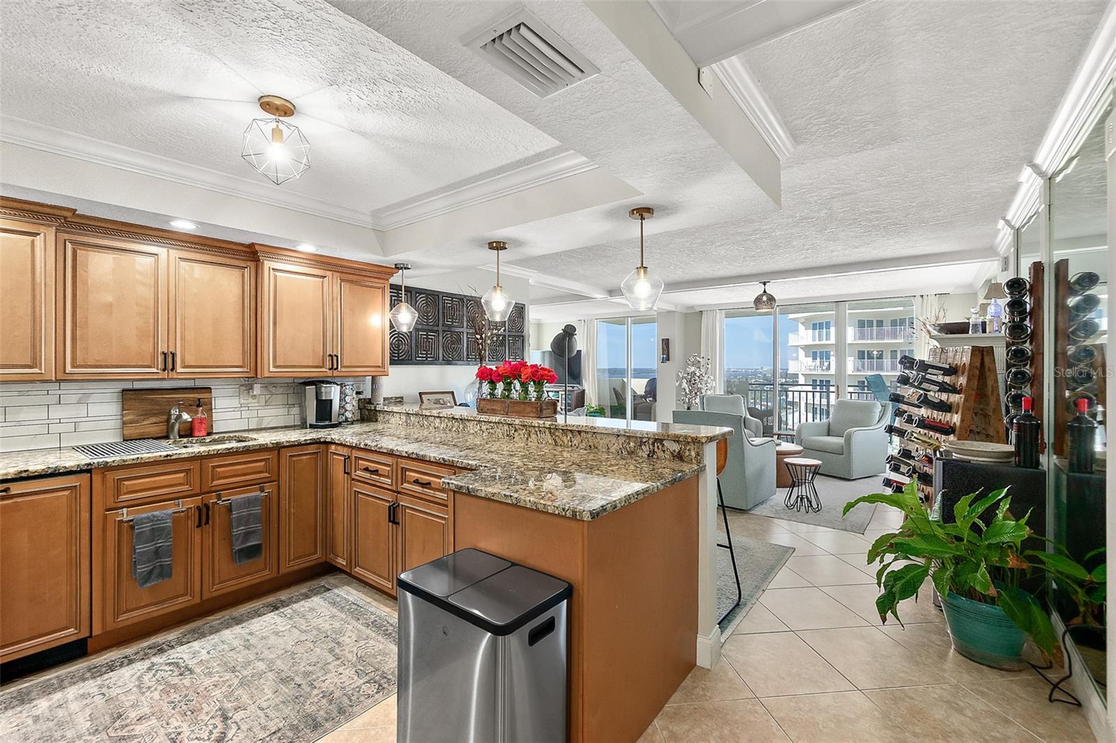 Image 5 of 51 For 2947 Atlantic Avenue 1406